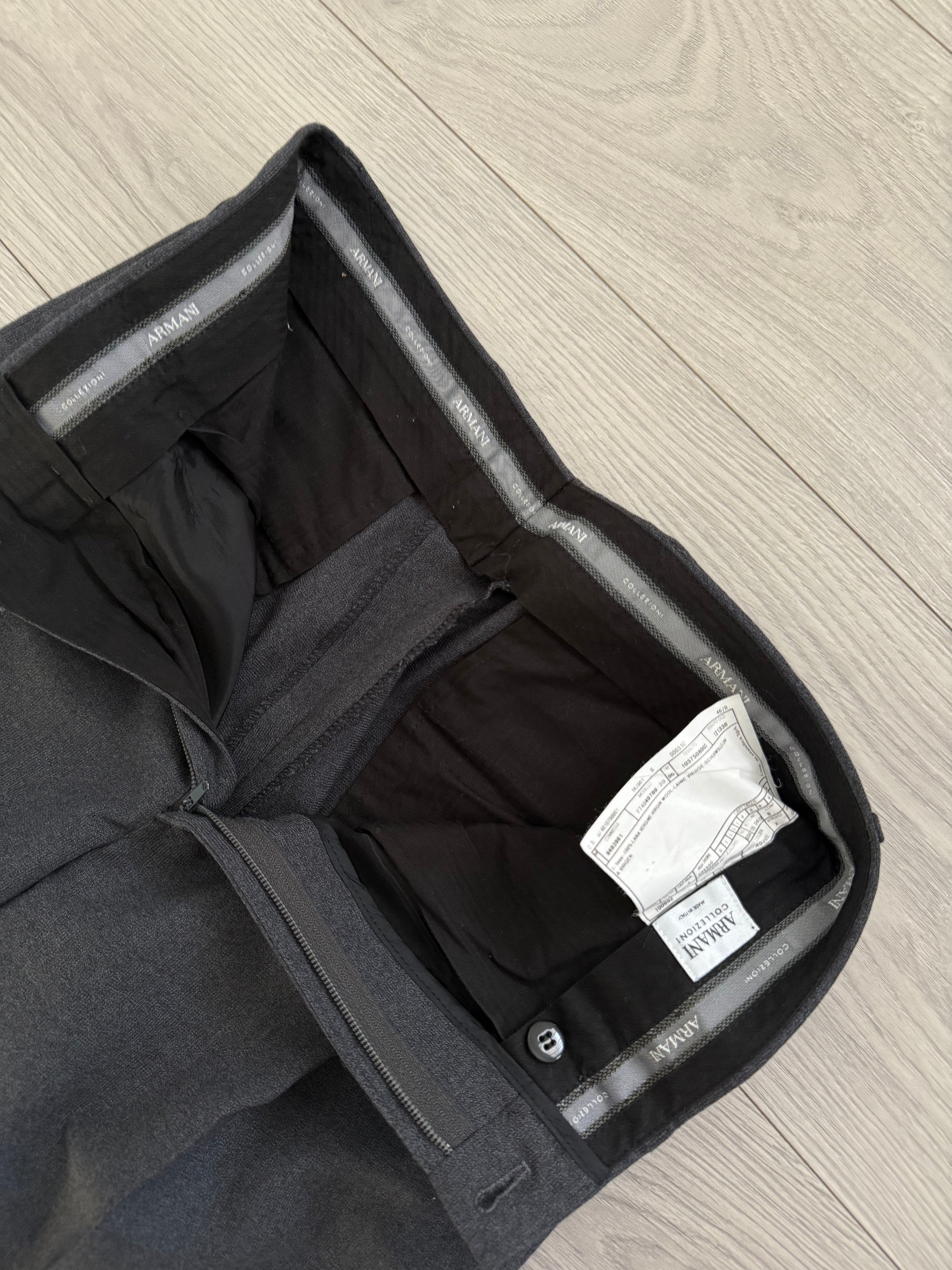 Armani 2000s Pleated Wool Grey Pants - Size 30" Waist