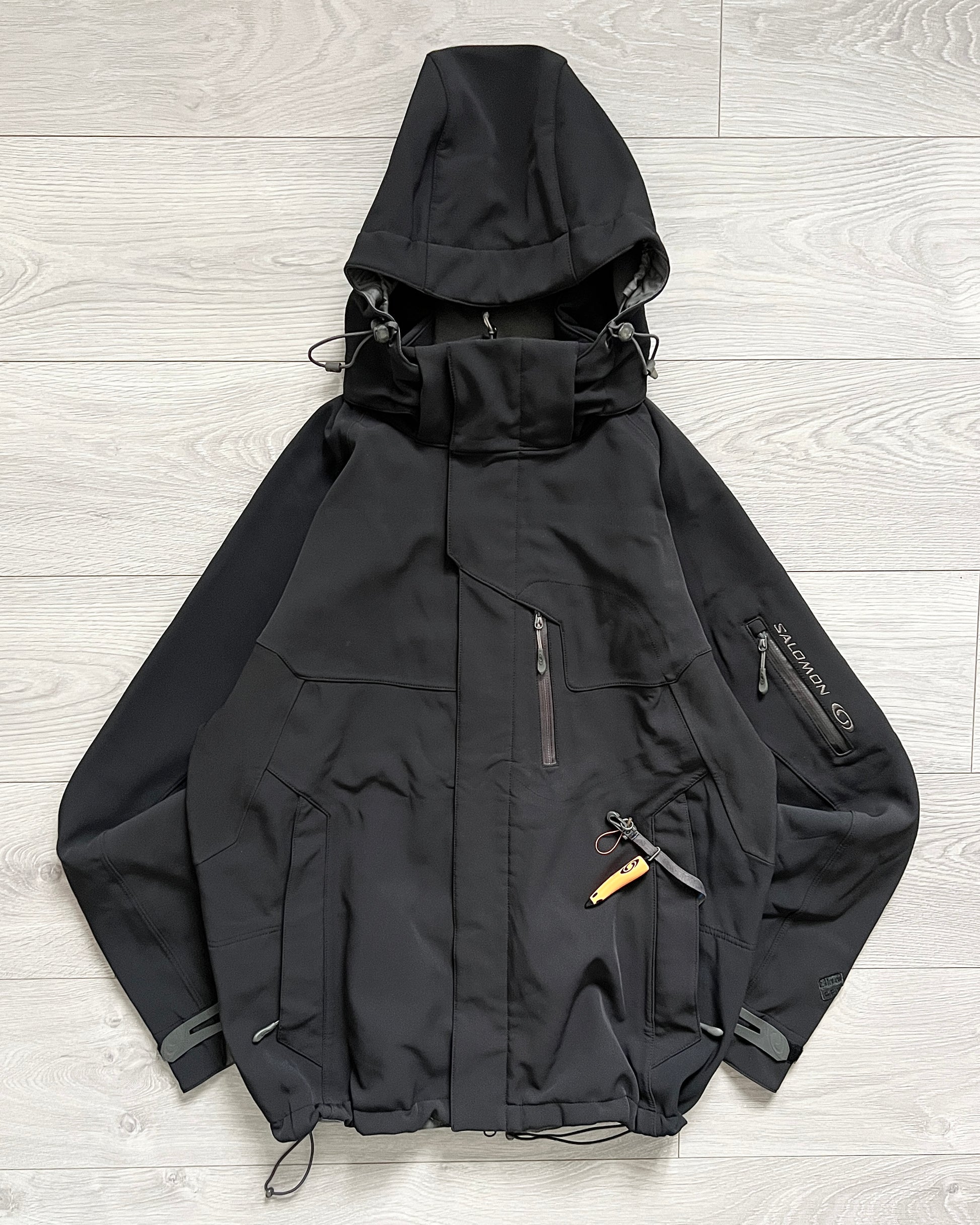 Salomon 00s Technical Fleece Lined Waterproof Panelled Softshell Salomon 00s Technical Fleece Lined Waterproof Panelled Softshell