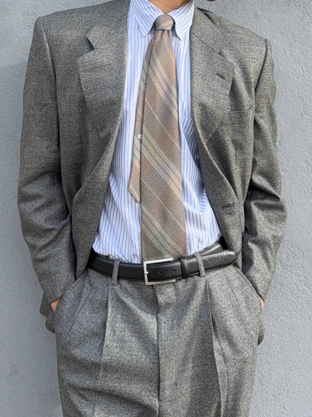 Yves Saint Laurent 1990s Wool 2B Pleated Suit - Size M Jacket / 32" Waist