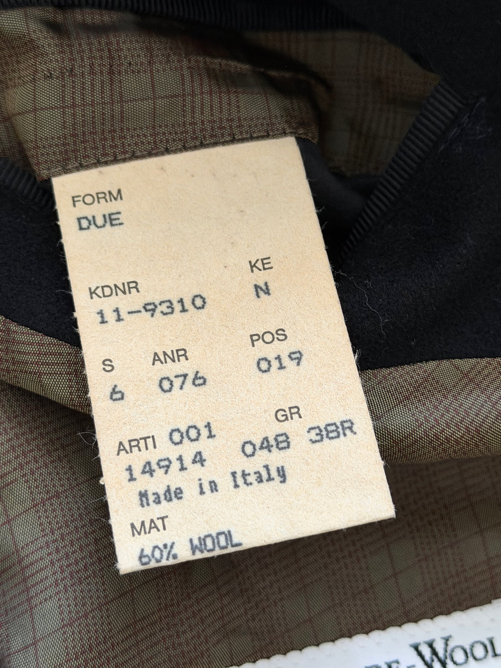 Hugo Boss 1980s 2B Wool Cashmere Black Sport Jacket Blazer - Size L