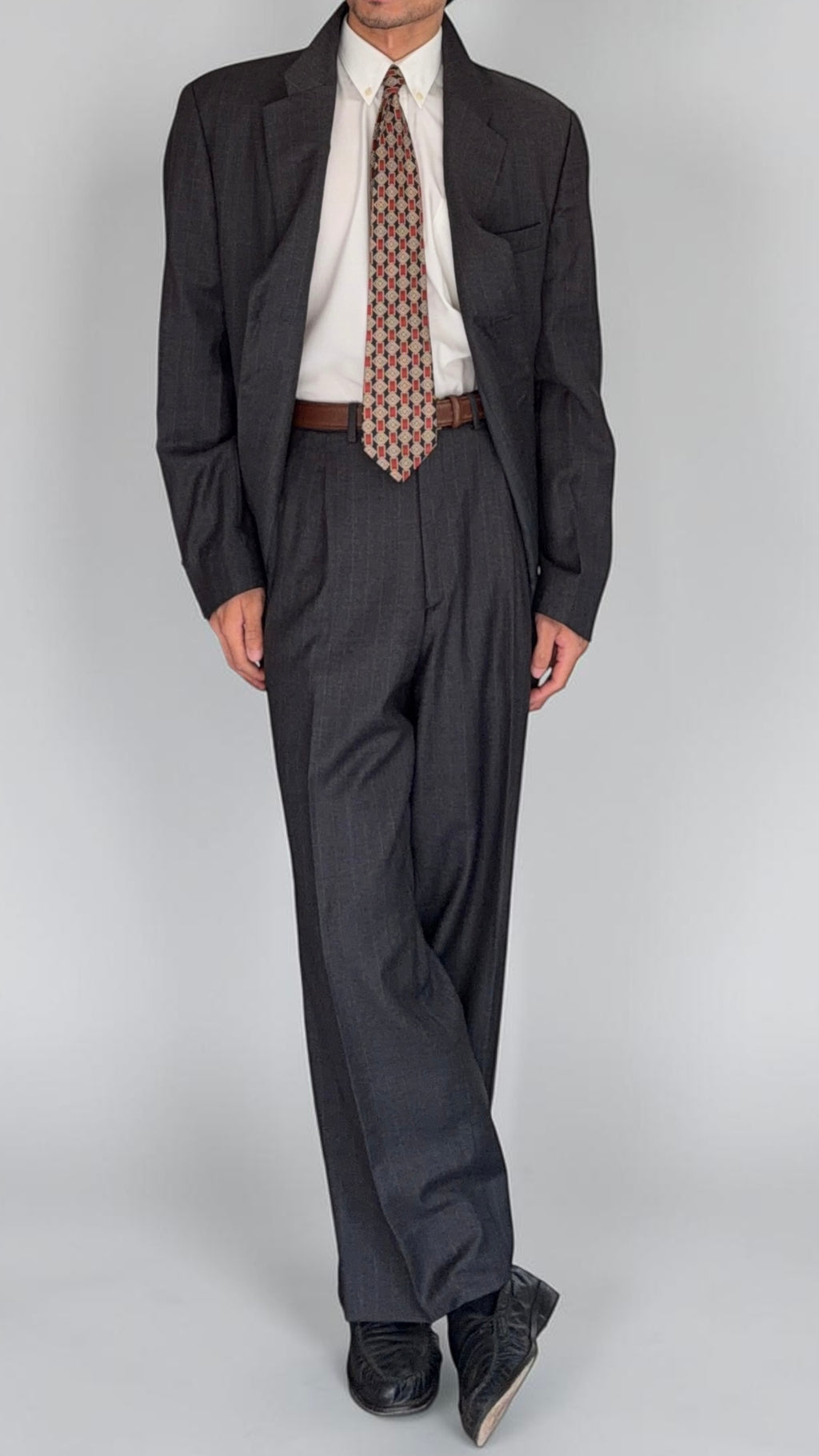 Emporio Armani 1990s 3B Double Pleat Pinstripe Grey Wool Suit - Size XL Jacket / 36" Waist