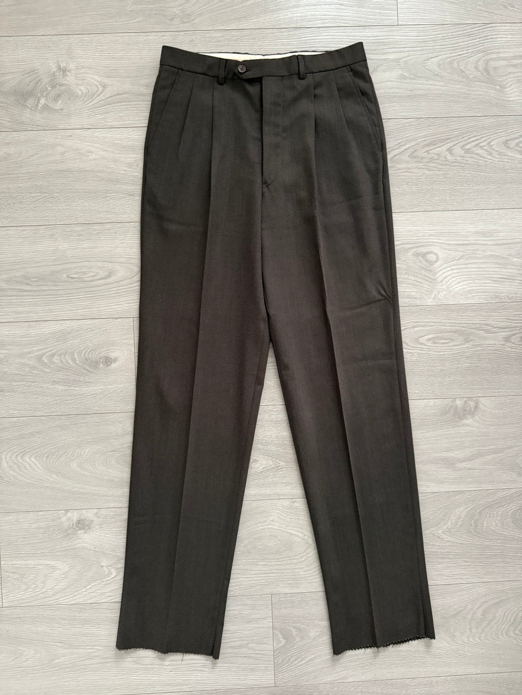 Giorgio Armani 1980s Double Breasted Pleated Wool Suit Brown New - Size L Jacket / 32" Waist