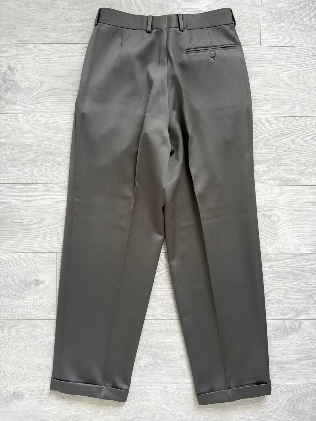 Hugo Boss 1980s 'Mitford' Peak Lapel Double Breasted Pleated Taupe Green Suit - Size L Jacket / 30" Waist