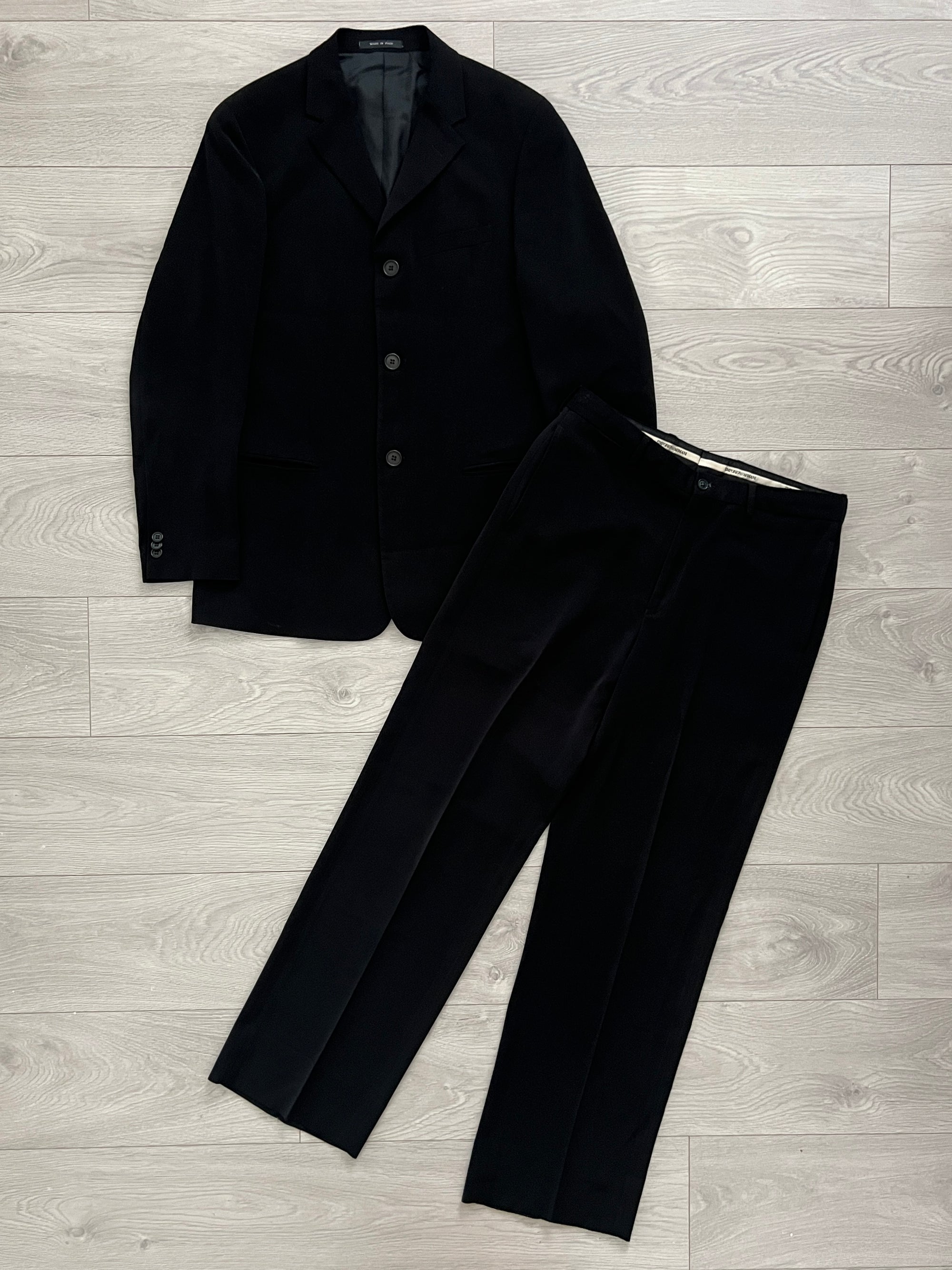 Emporio Armani 2002 3-B Relaxed Suit - Size M Jacket / 32" Waist