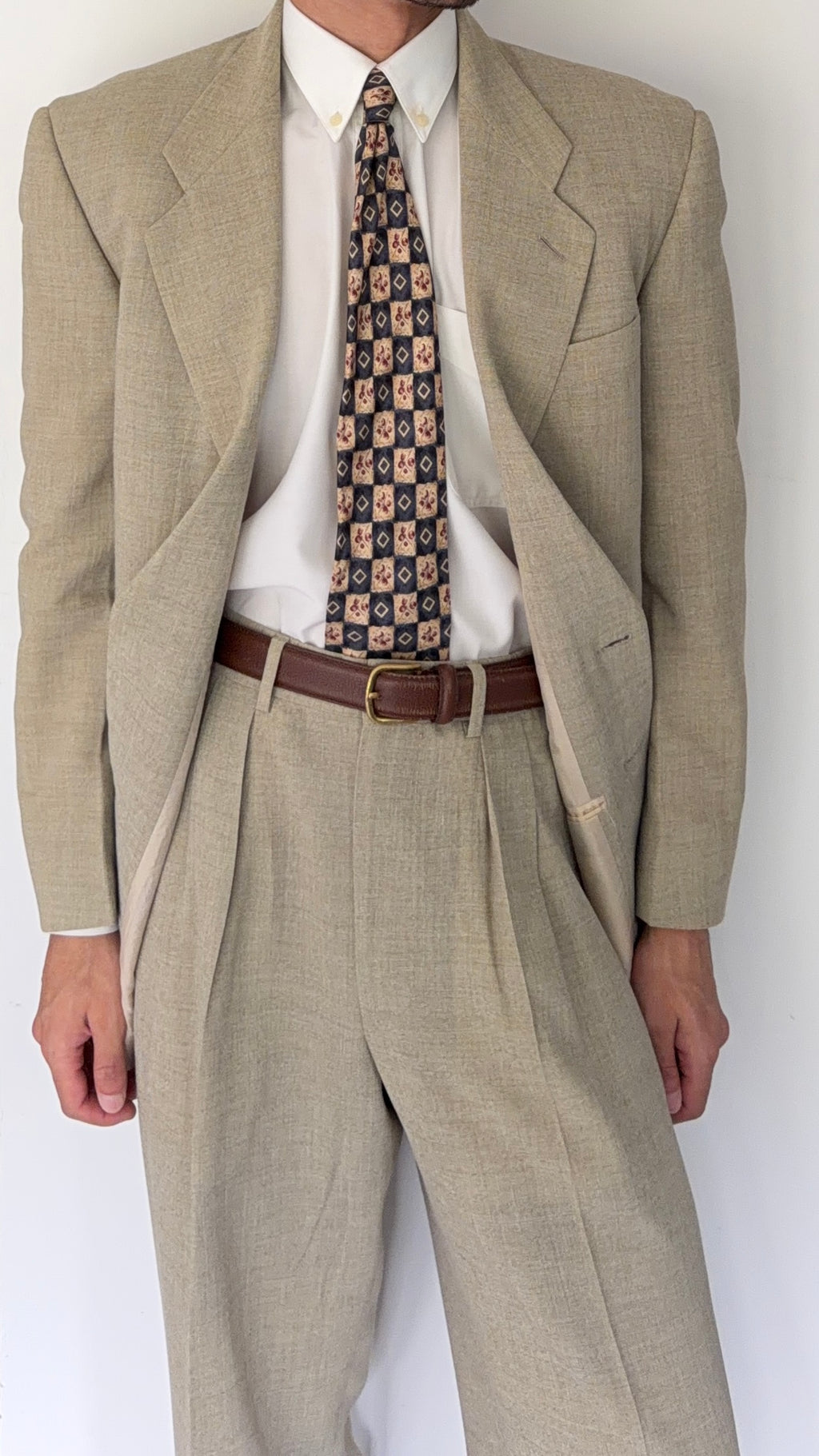 Giorgio Armani Black Label 1990s 2B Pleated Rayon Wool Draped Suit Taupe Beige - Size S Jacket / 29" Waist