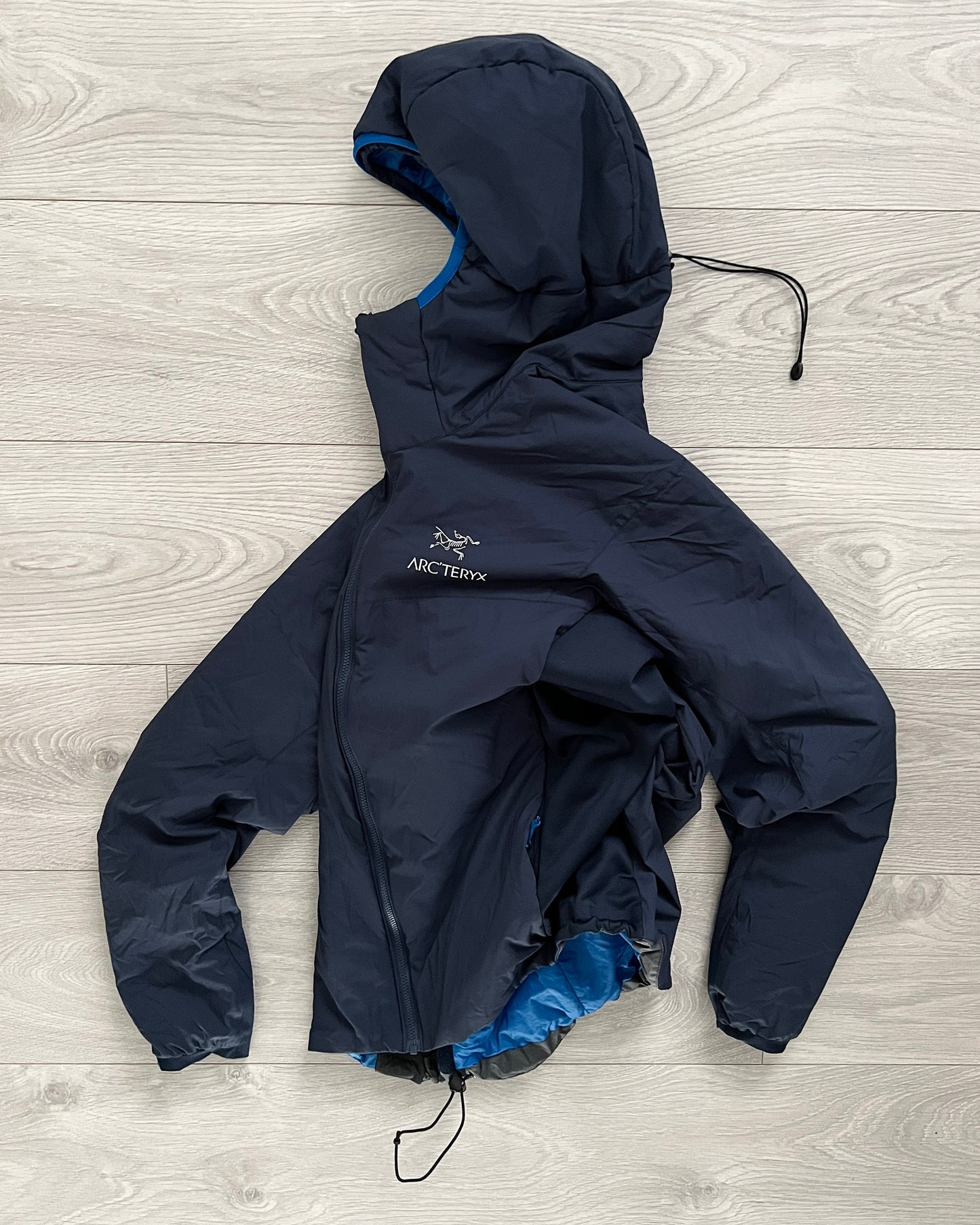 Arcteryx Atom LT Insulated Hooded Jacket - Size M