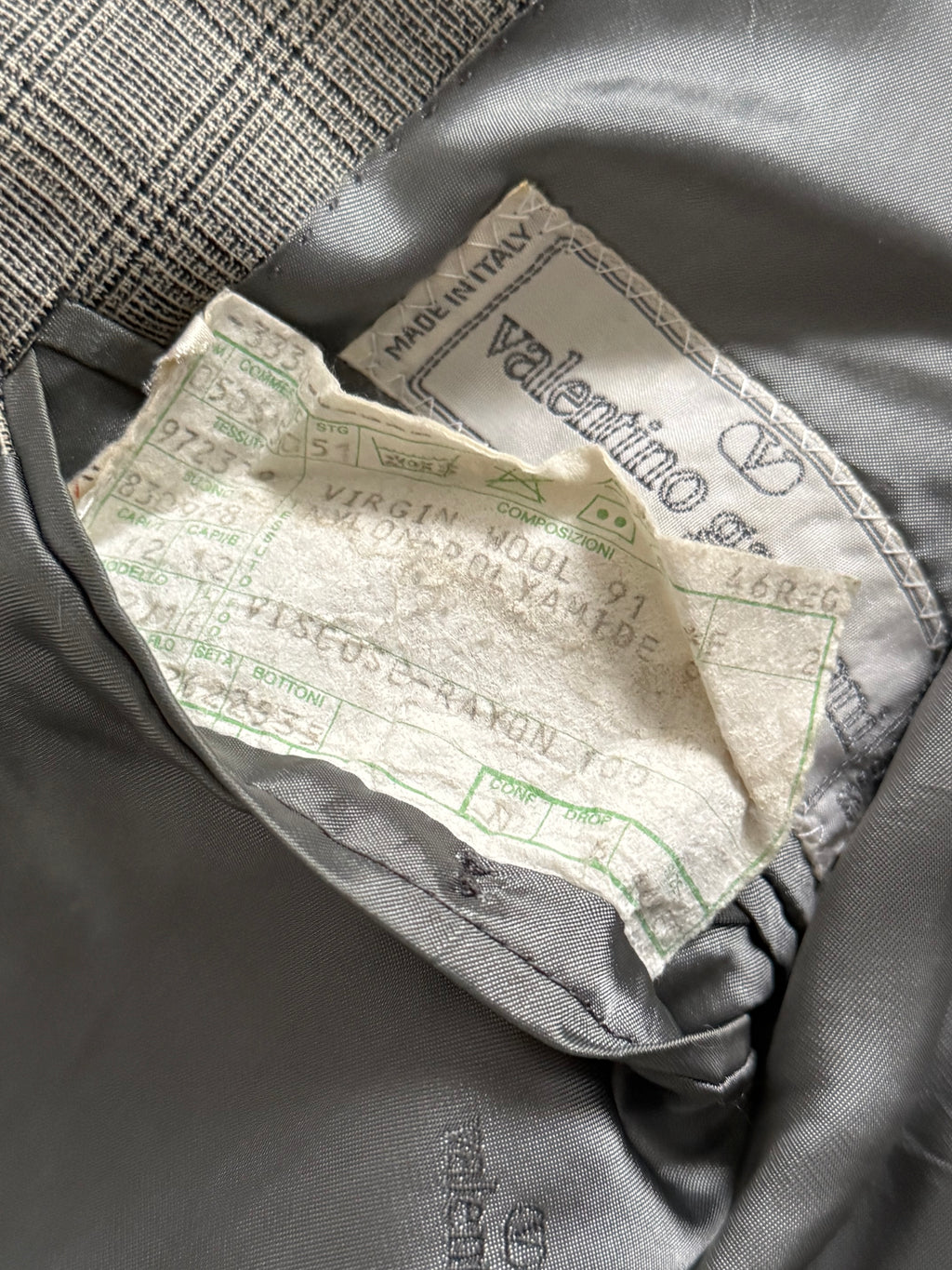 Valentino 1980s Peaked Lapel Double Breasted Wool Sports Blazer Jacket - Size S