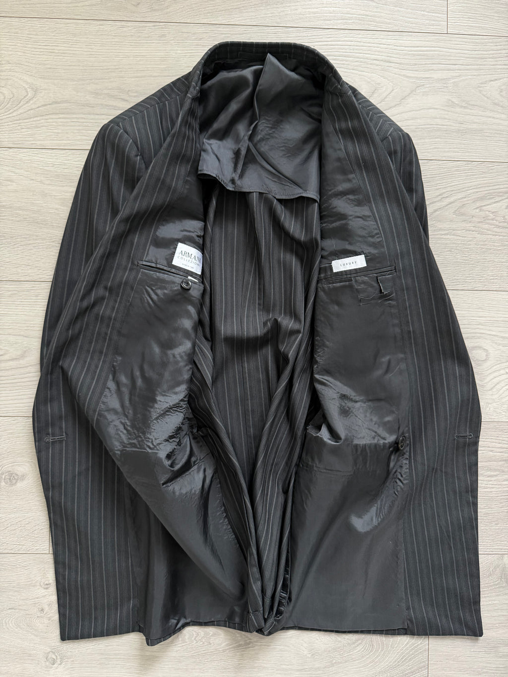 Armani 1990s Peaked Lapel Double Breasted Pleated Silk Wool Suit Striped Grey - Size L Jacket / 34" Waist