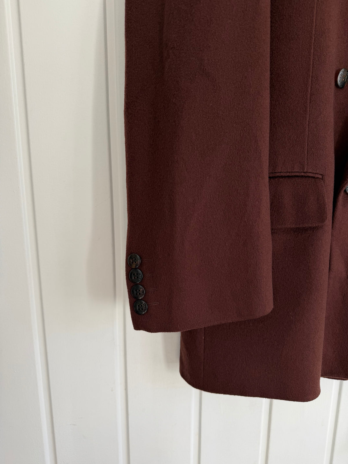 Givenchy 1980s Peaked Lapel Double Breasted Bugundy Wine Wool Cashmere Sport Jacket Blazer  - Size XL