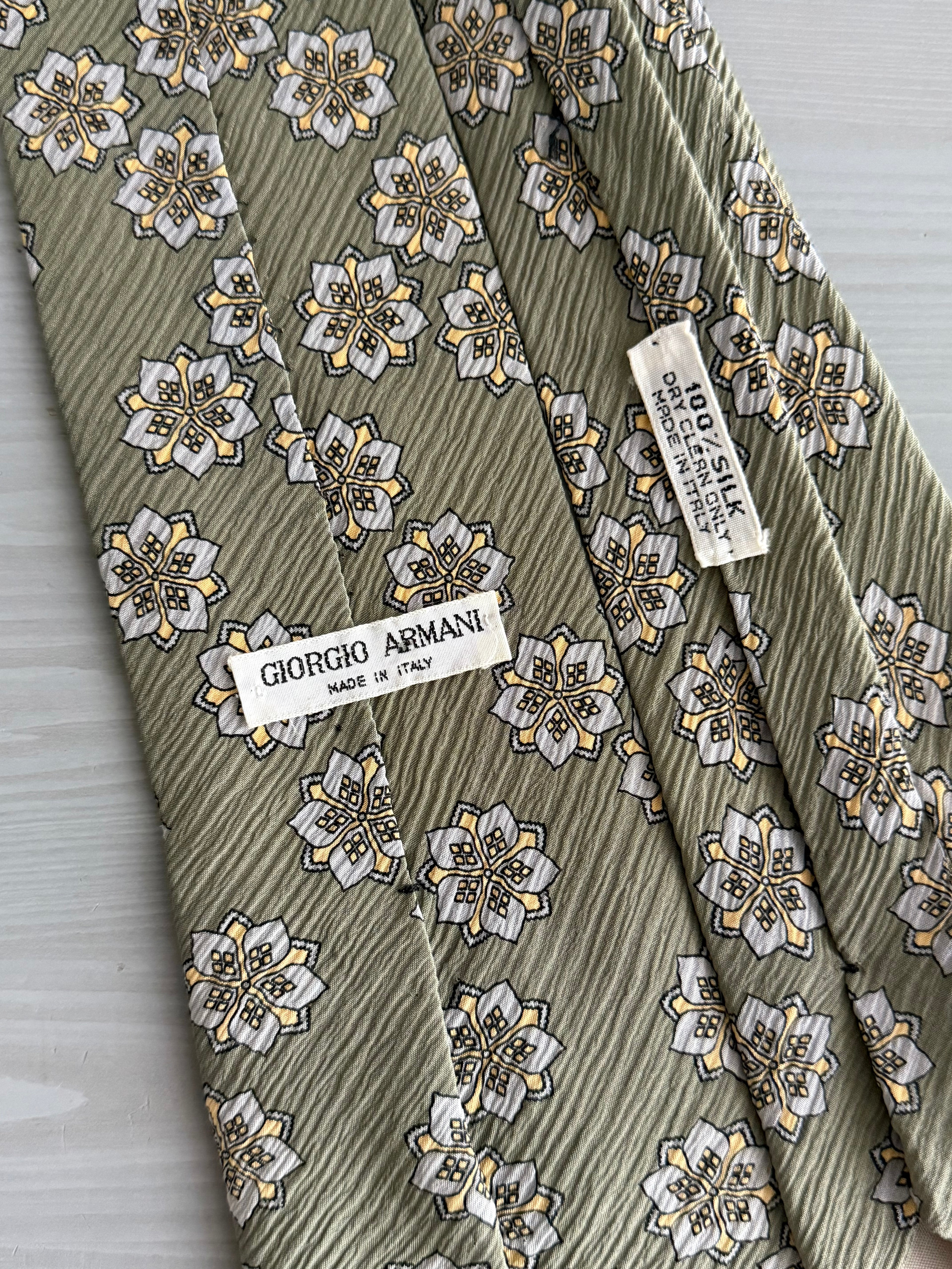 Giorgio Armani 1990s Silk Floral Tie