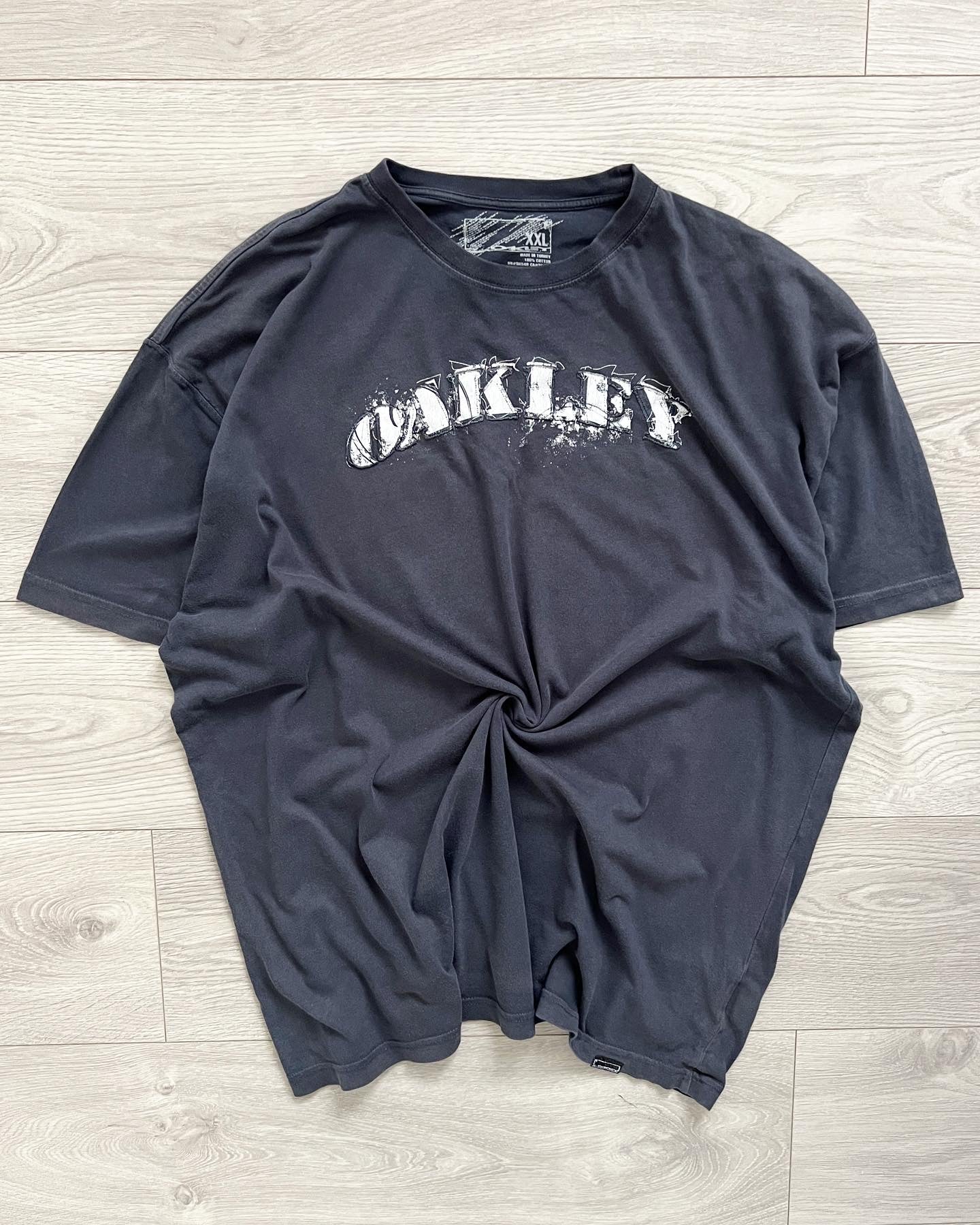 Oakley 2000s Vintage Spell Out Logo T-Shirt - Size XXL