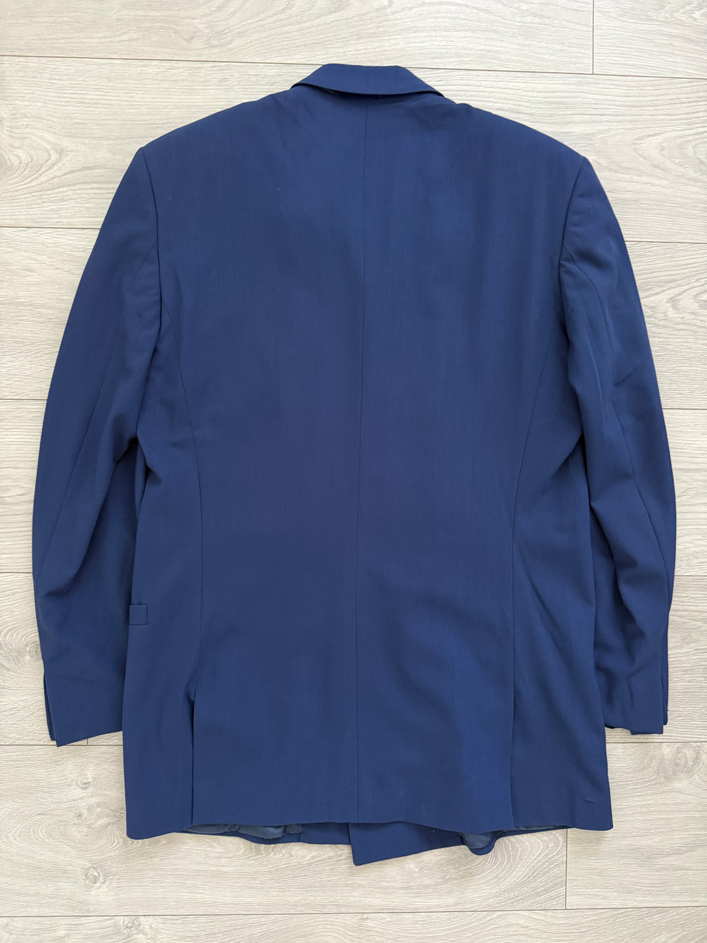 Versace 1980s Draped Hidden Button Peaked Lapel Double Breasted Pleated Wool Suit - Size L Jacket / 32" Waist