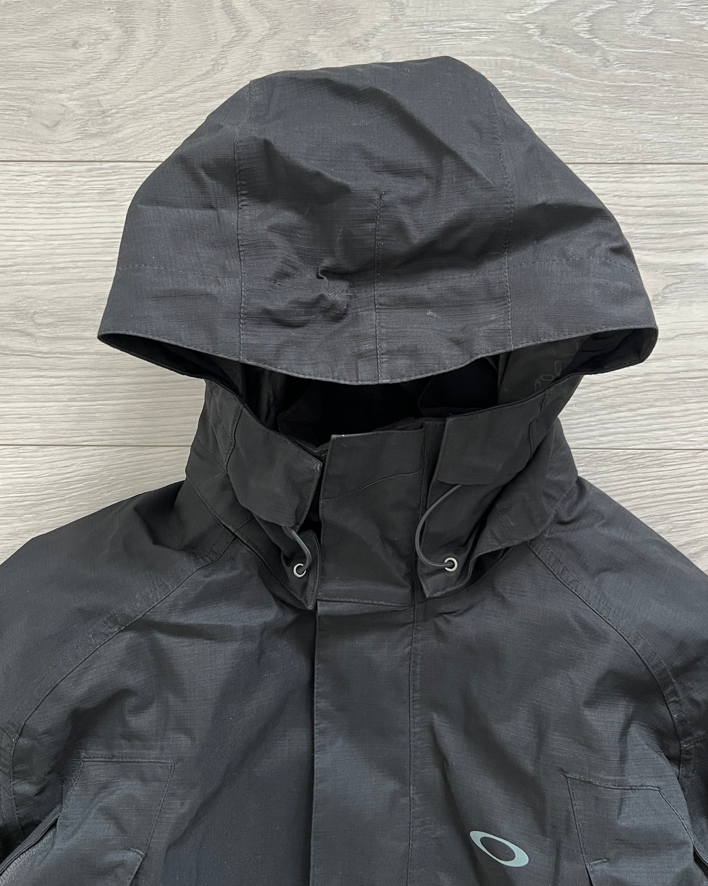 Oakley FW2008 Magnetic Hood Vent Pocket Waterproof Jacket - Size L