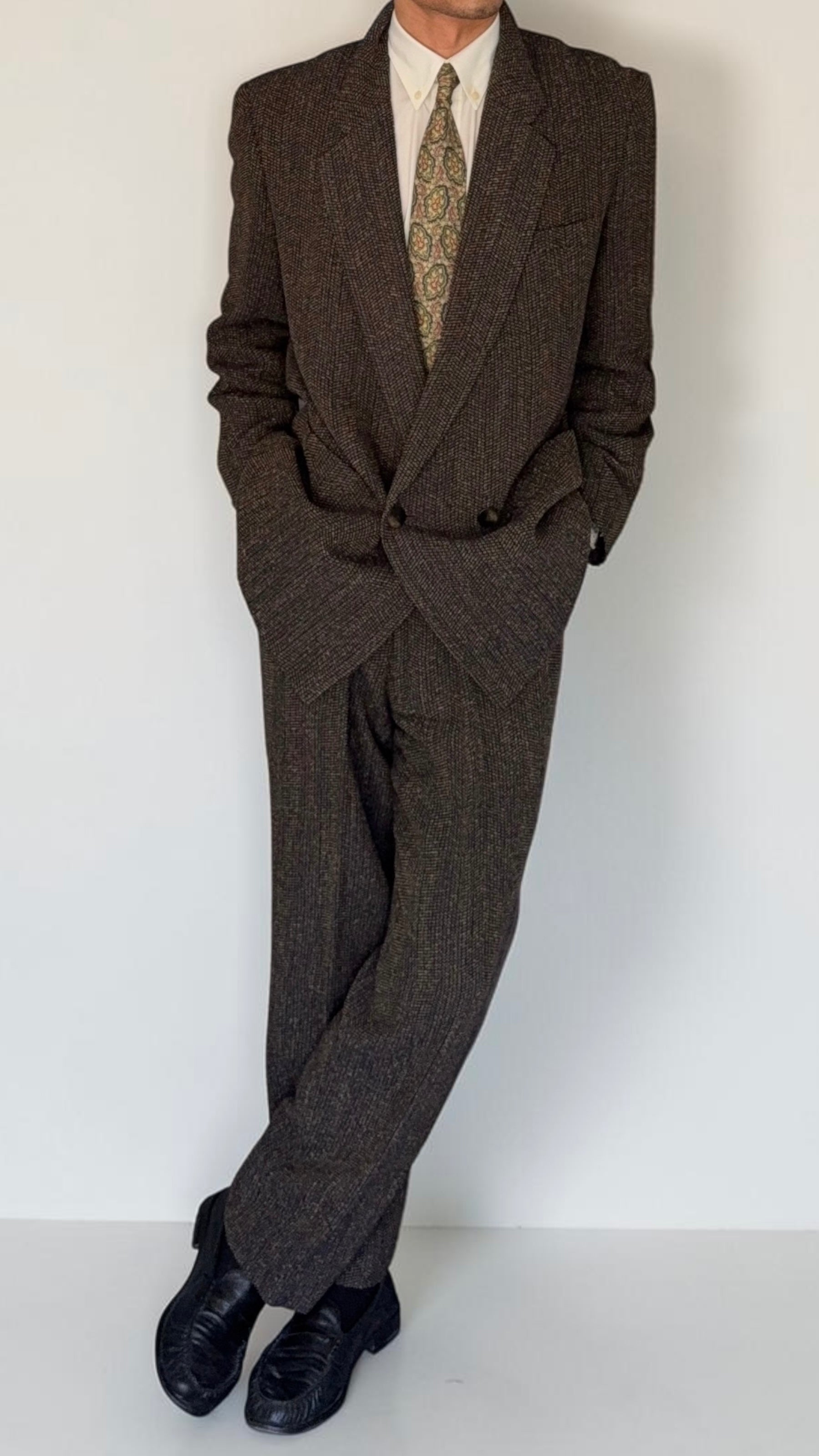 Umberto Ginocchietti 1980s Double Breasted Pleated Wool Textured Suit Brown - Size M Jacket / 30" Waist