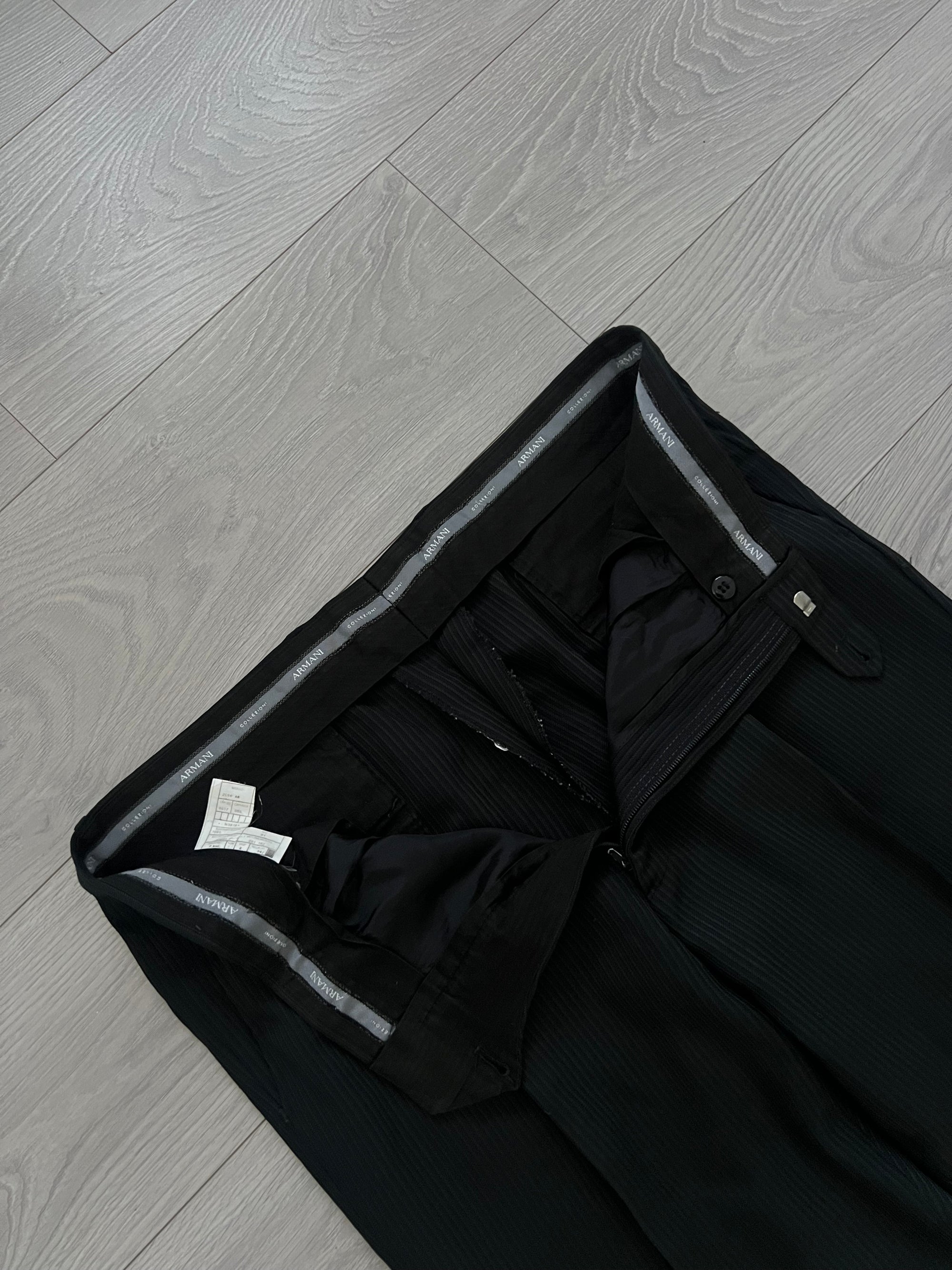 Armani 1990s Striped Pleated Relaxed Suit - L Jacket / 36" Waist