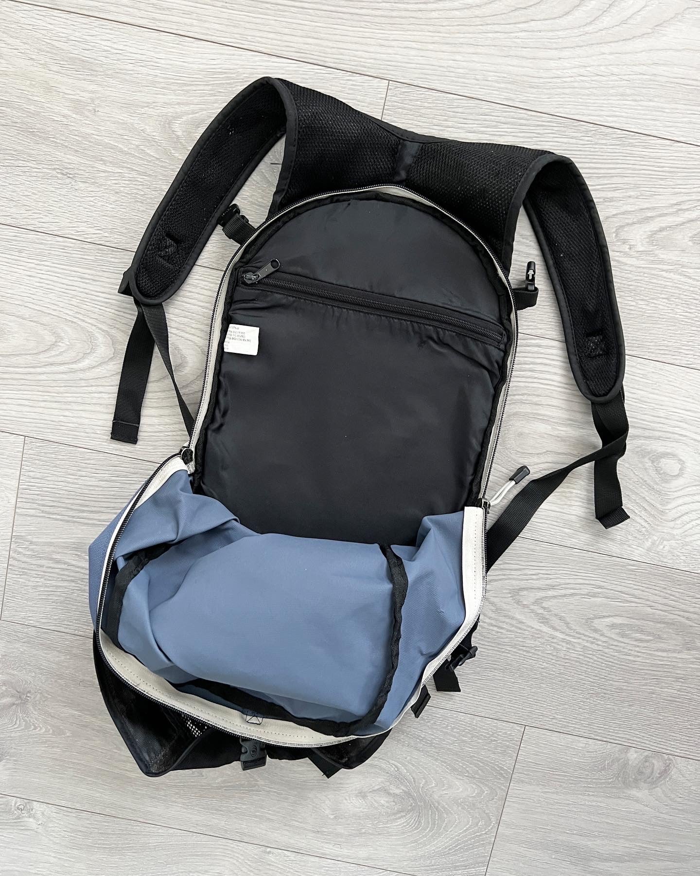 Salomon Early 00s Technical Backpack – NDWC0 Shop