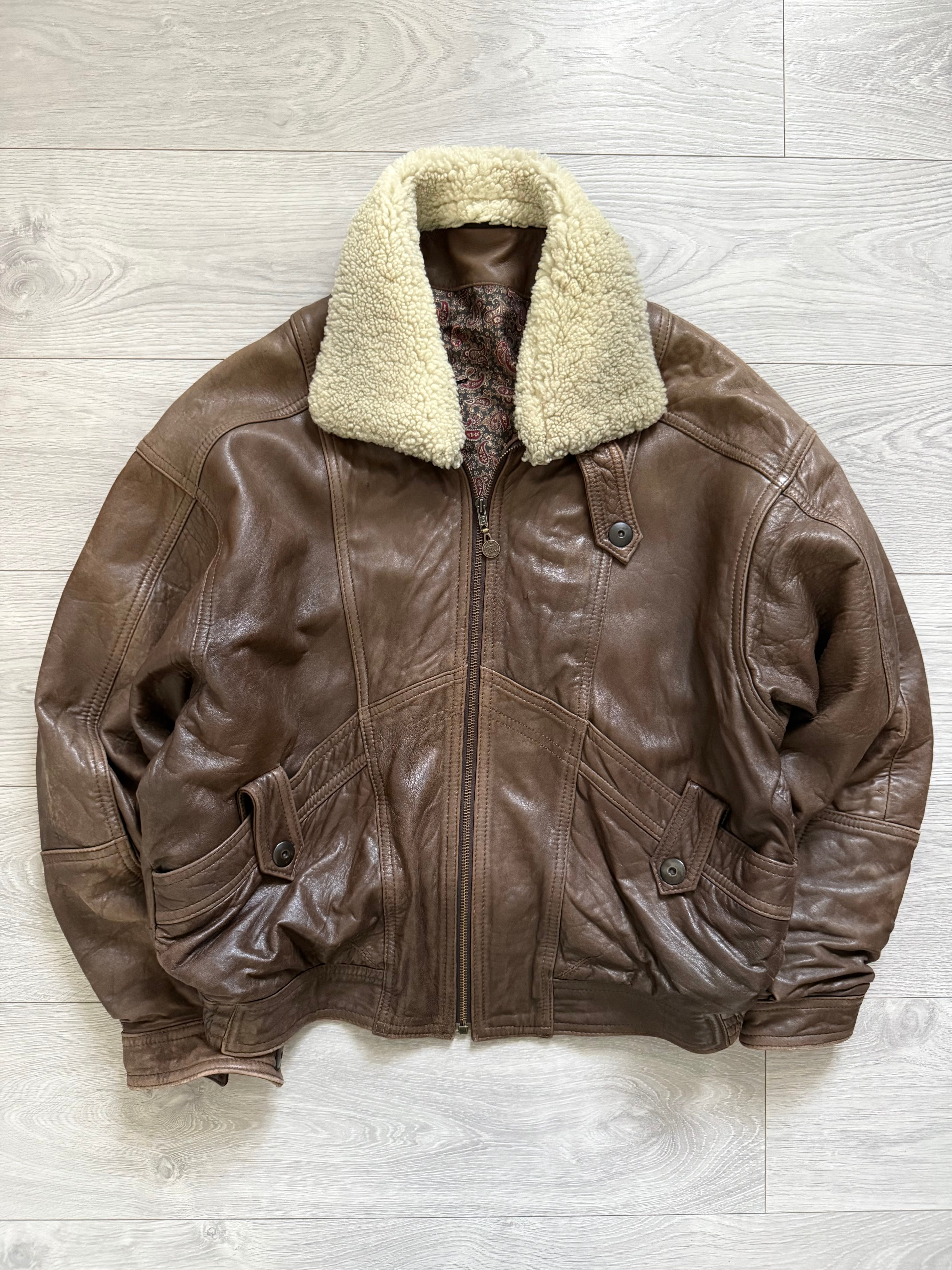 1980s Oversized Leather Bomber Flight Jacket Made in Italy - Size