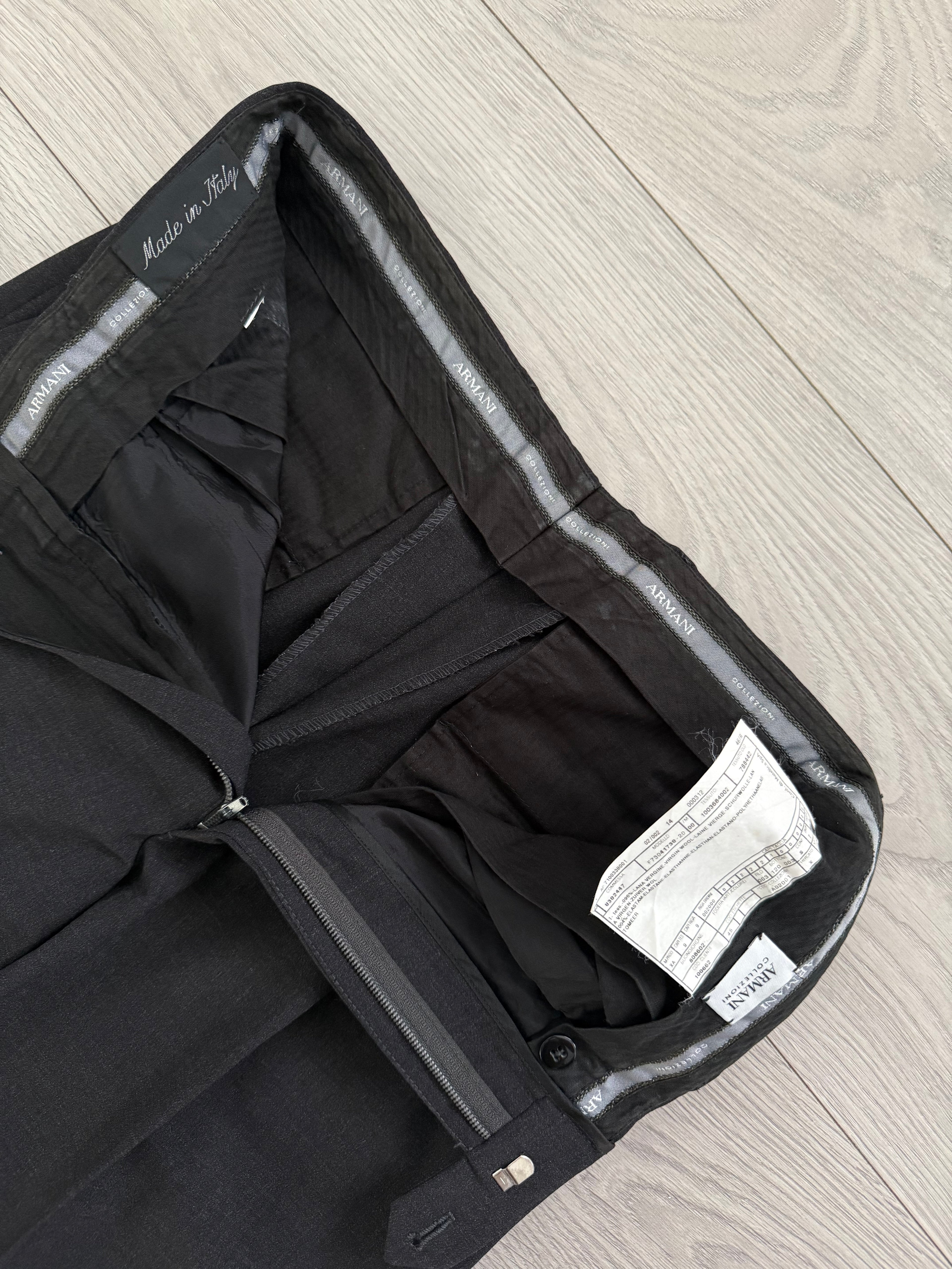 Armani 2000s Pleated Wool Grey Pants - Size 30" Waist