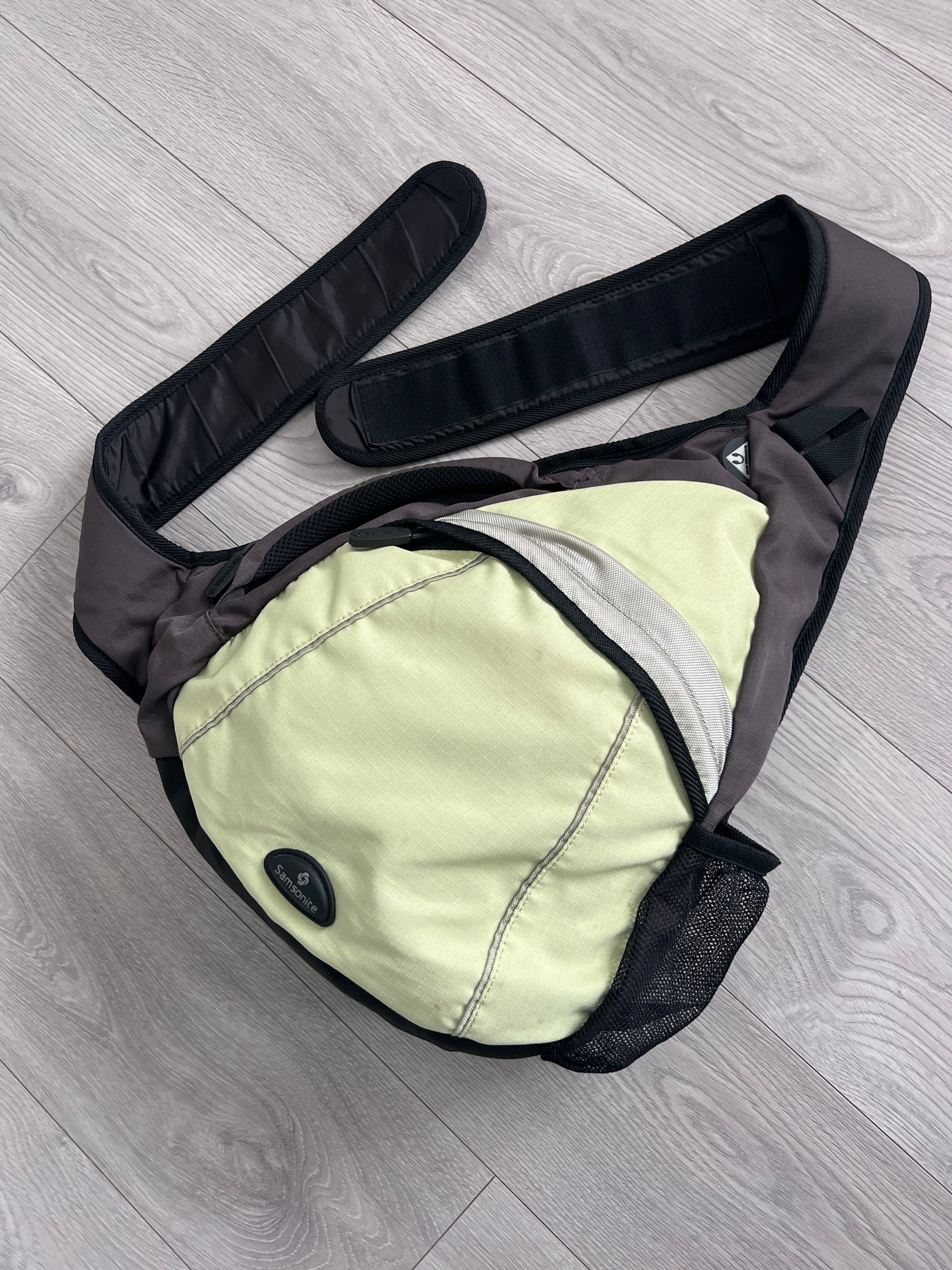 Samsonite 00s Technical Sling Body Bag