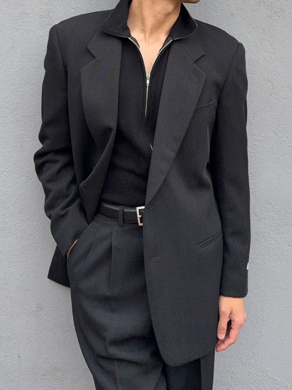 Giorgio Armani 1980s 2B Pleated Wool Suit Black New - Size L Jacket / 32" Waist