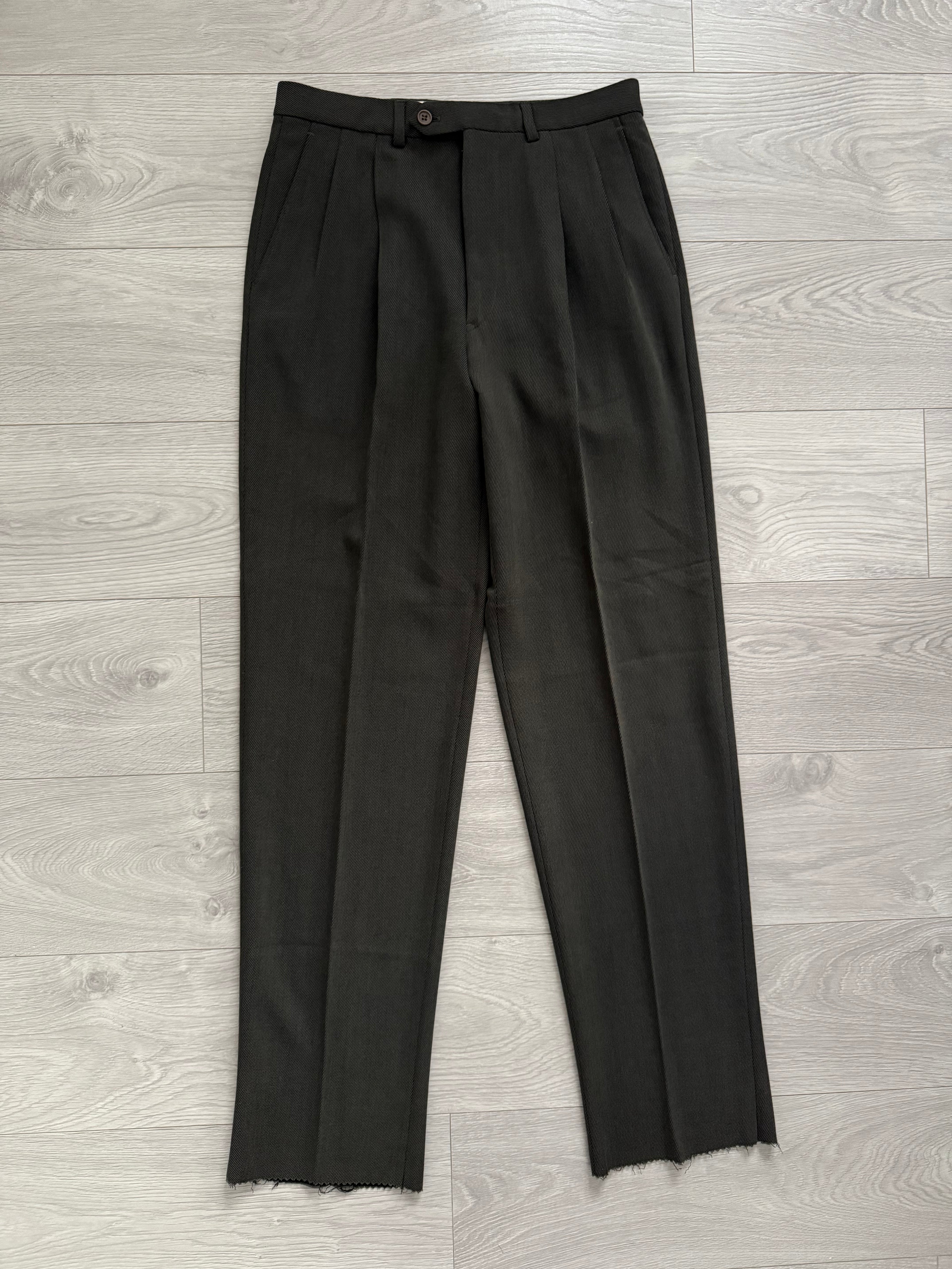 Giorgio Armani 1980s Double Breasted Pleated Wool Suit Forest Green New - Size L Jacket / 32" Waist `