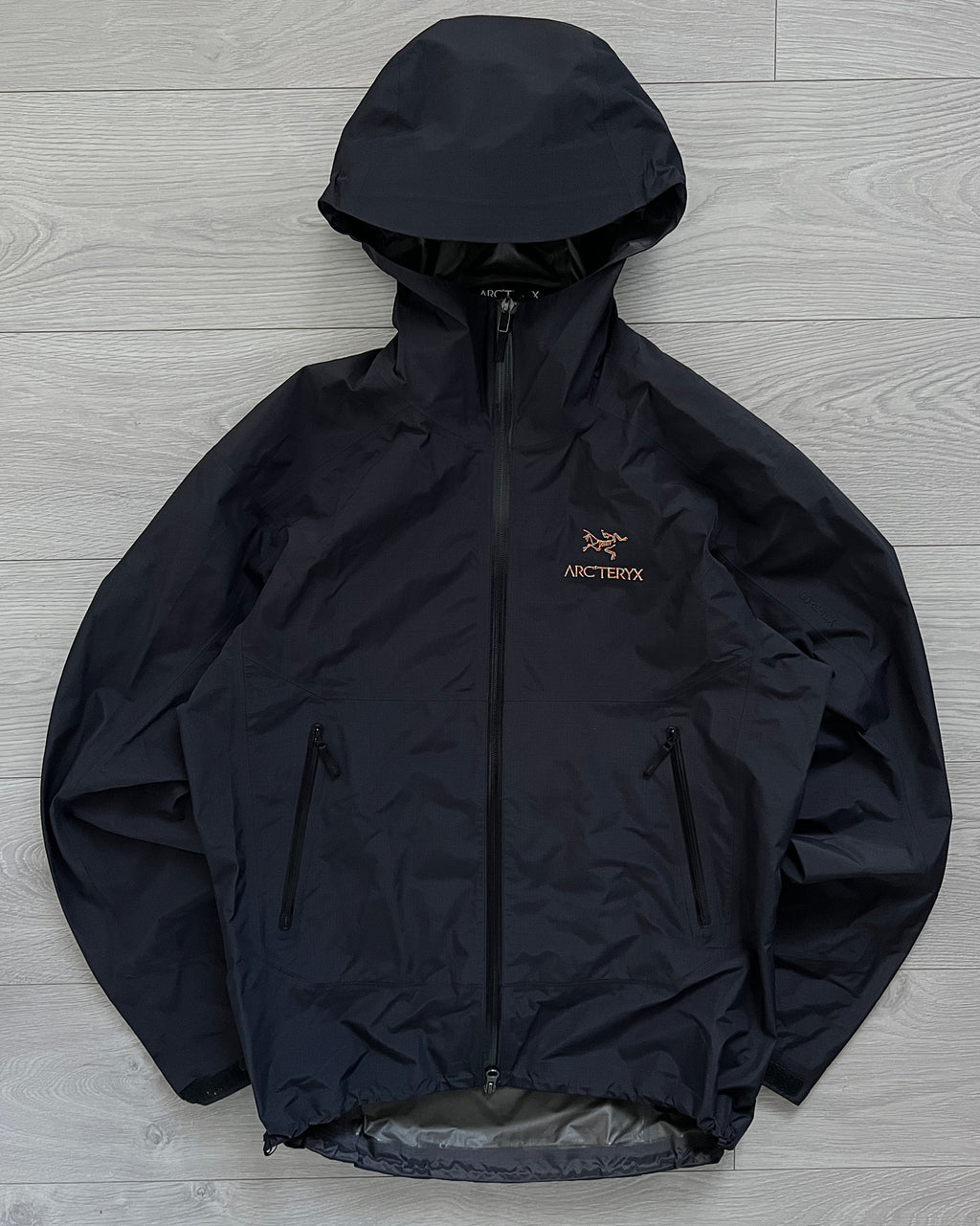 Arcteryx Beams SS2019 Zeta Gore-Tex Multi-Coloured Logo Jacket - Size S