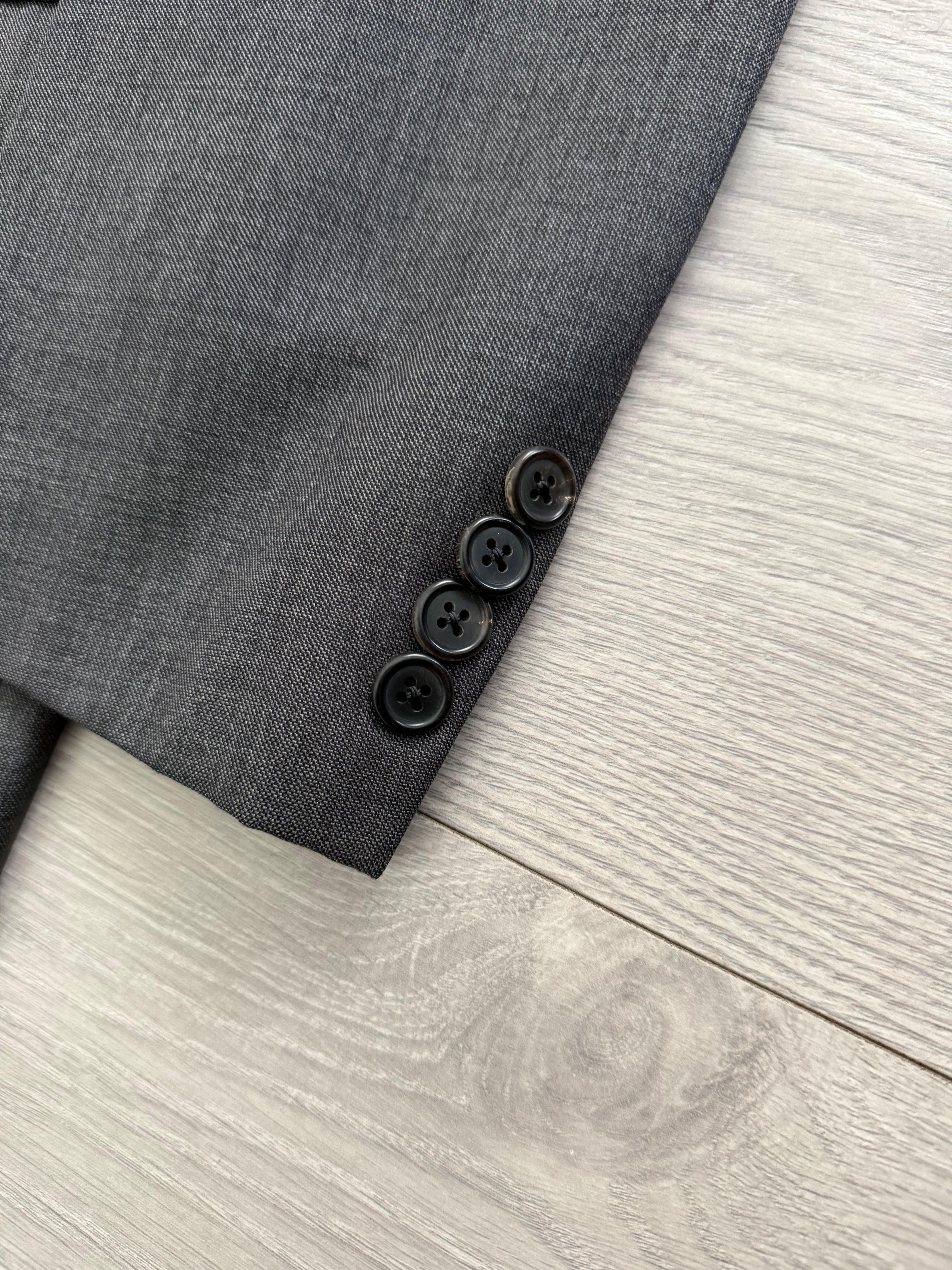 Ralph Lauren 1990s 2B Wool Grey Double-Pleated Suit - Size M Jacket / 32" Waist