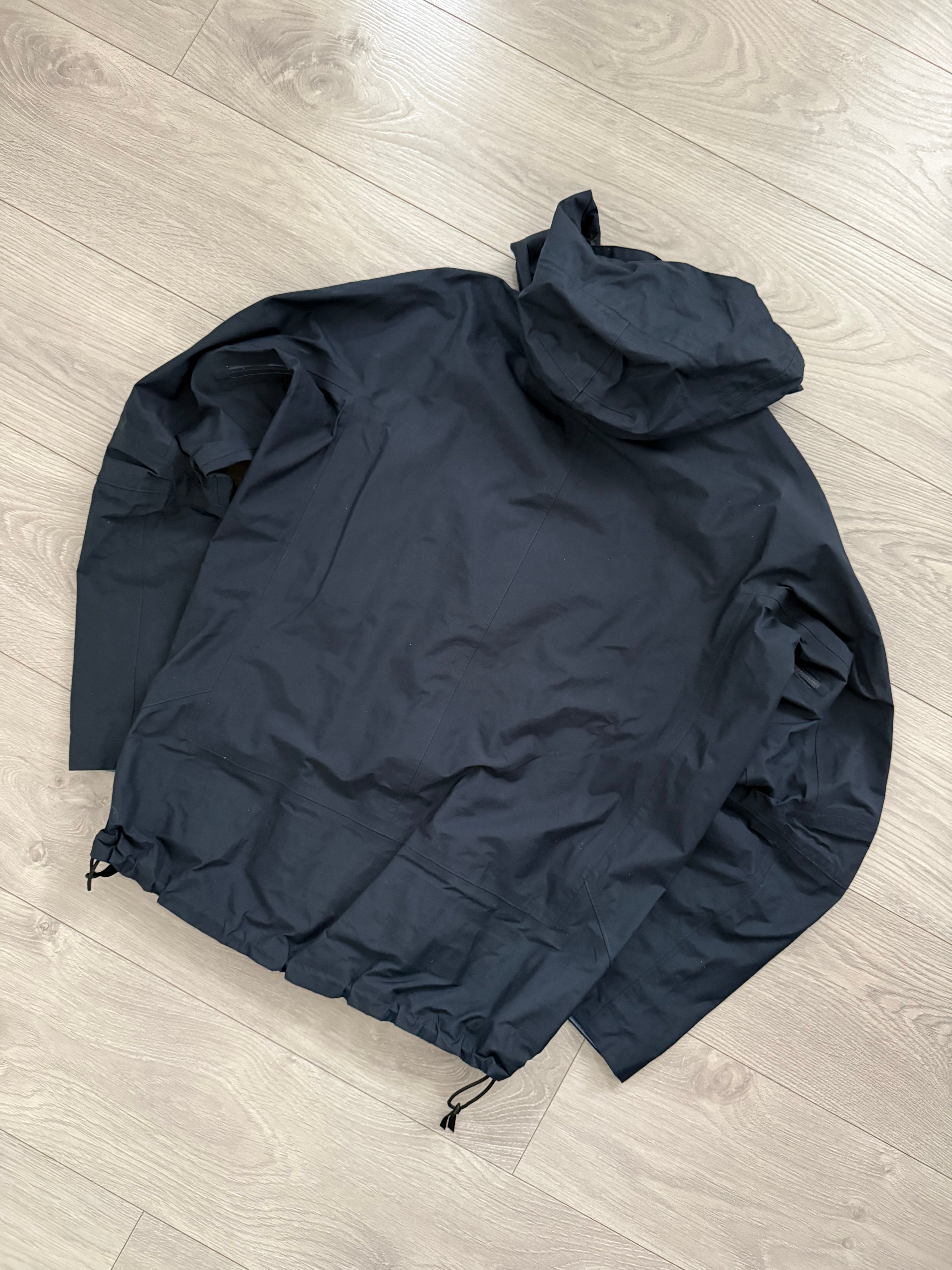 Disaeran by Acronym United Arrows Tactical Tech Shell Jacket - Size M