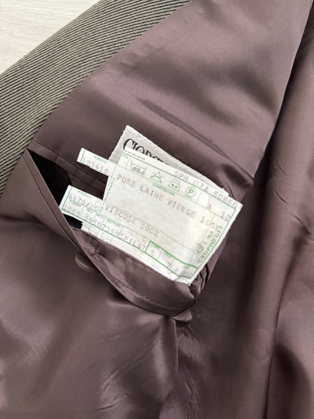 Giorgio Armani 1980s Double Breasted Pleated Wool Suit Olive Taupe New - Size L Jacket / 32" Waist