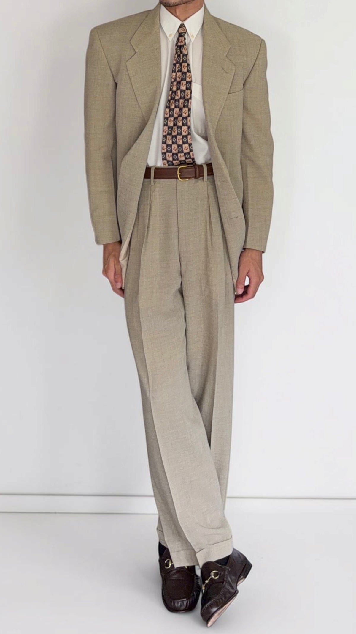 Giorgio Armani Black Label 1990s 2B Pleated Rayon Wool Draped Suit Taupe Beige - Size S Jacket / 29" Waist