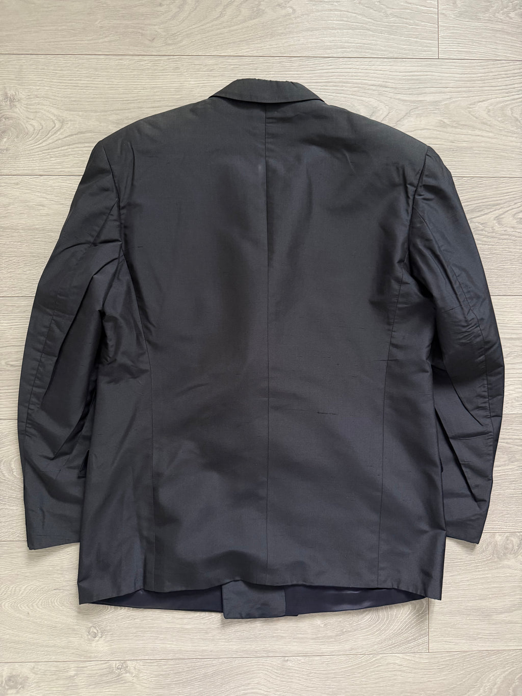 Hugo Boss 1980s 'Tango' Double Breasted Peaked Lapel Silk Suit - Size XL Jacket / 35" Waist