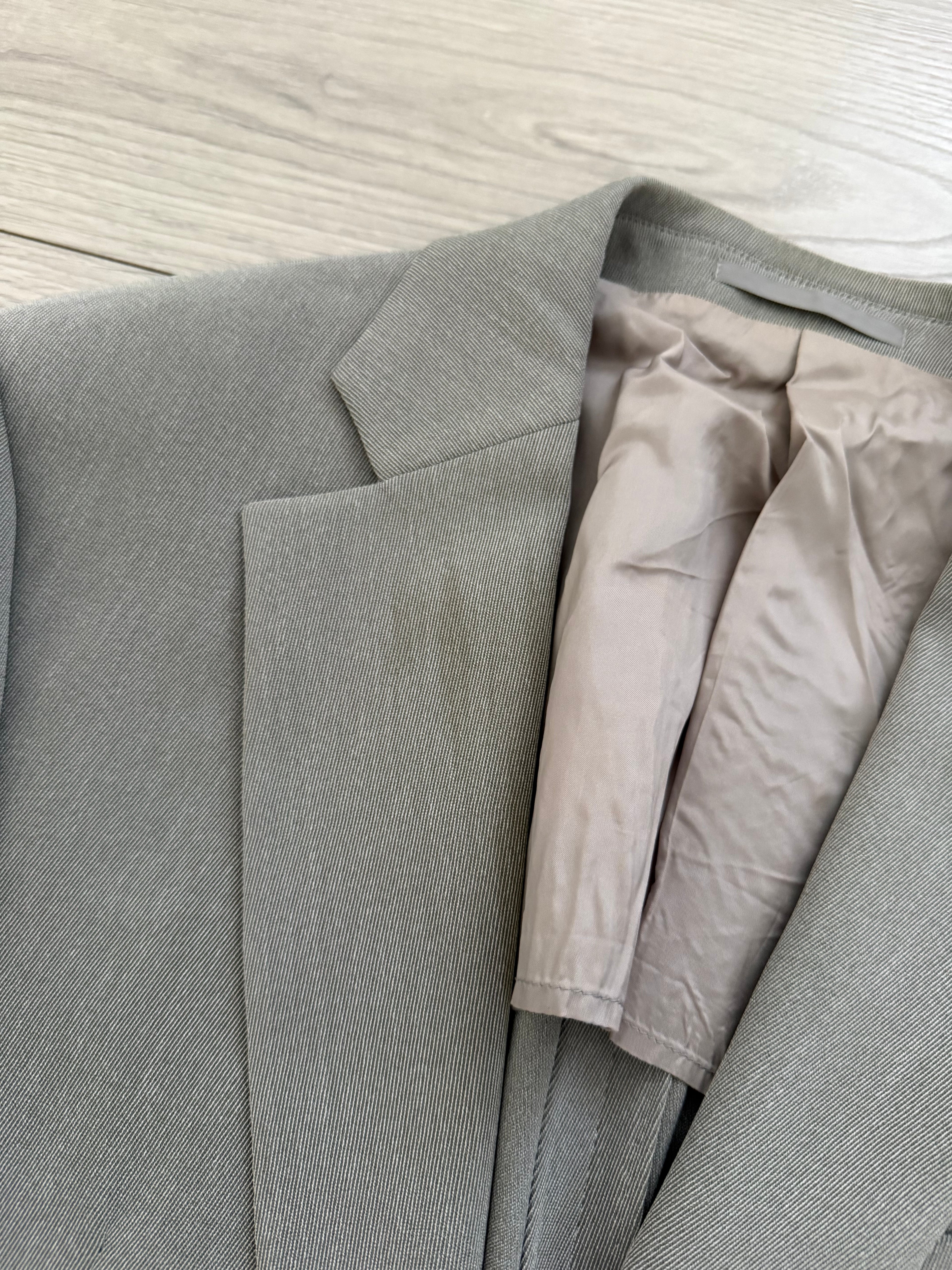 Armani 1990s 2B Draped Crepe Weave Grey Suit - Size S Jacket / 30" Waist