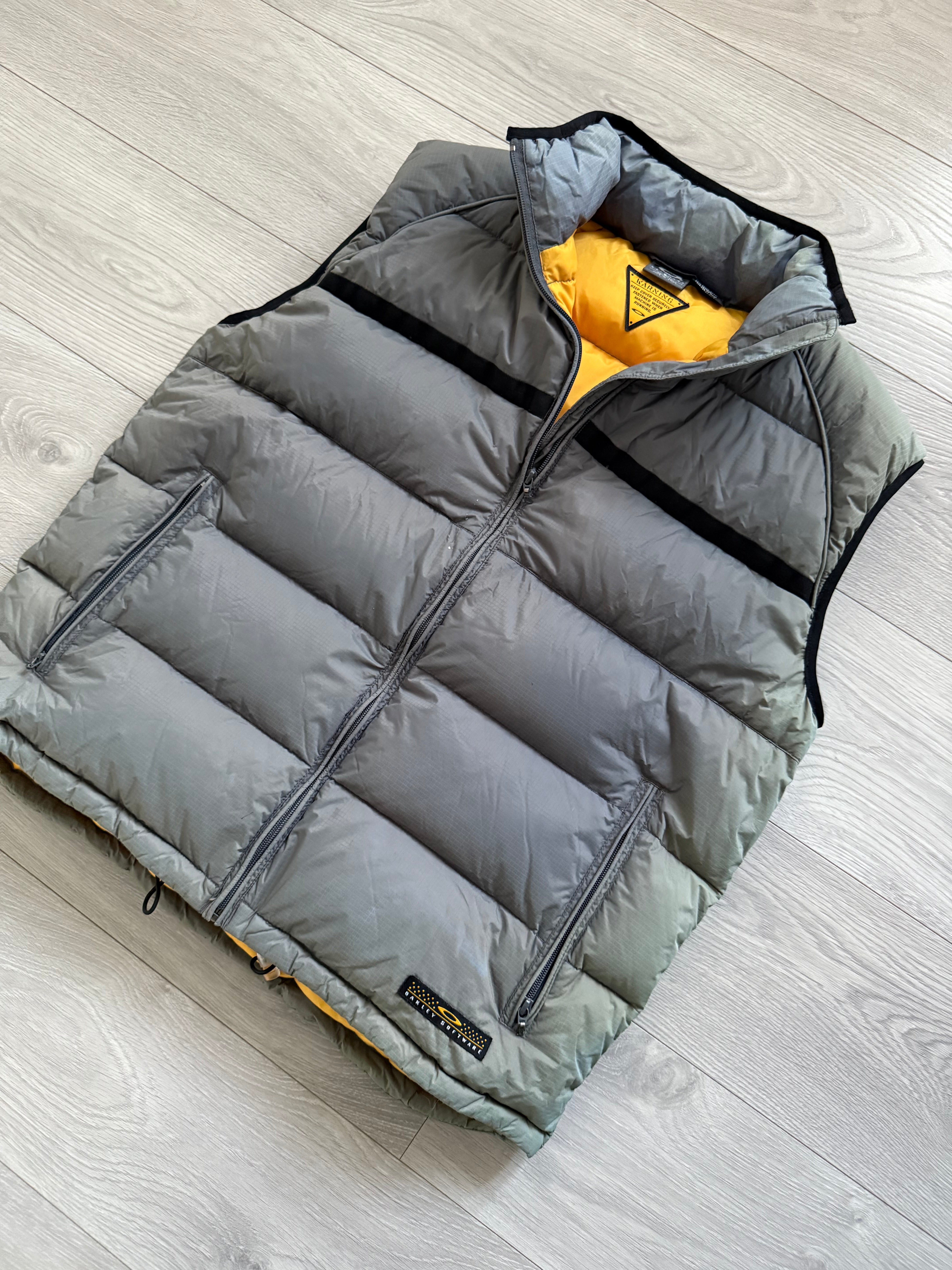 Oakley Software 2006 Technical Iridescent Down Puffer Vest - Size