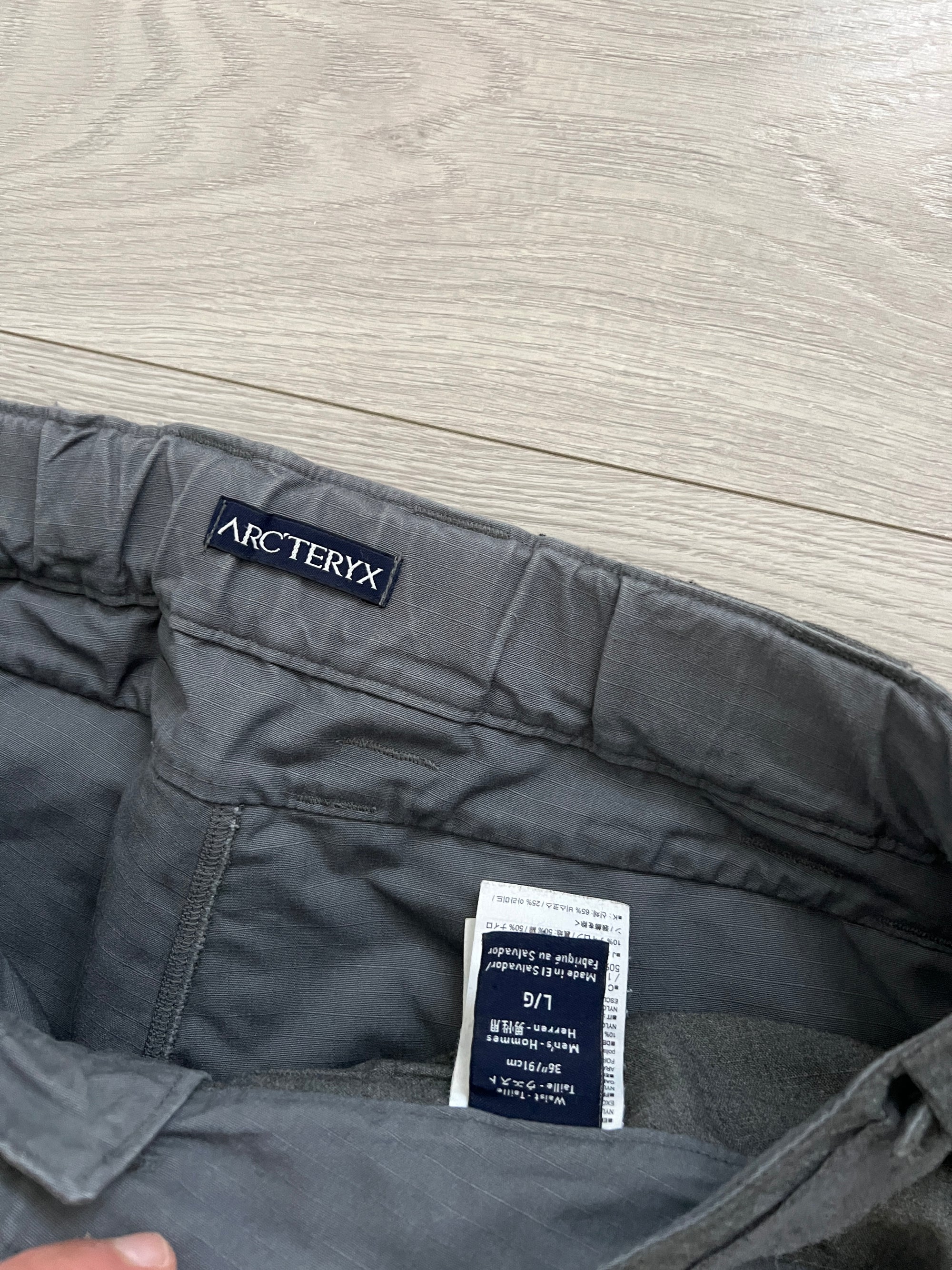 Arcteryx LEAF SMU Assault FR Conbat Utility Pants Wolf Grey - Size L