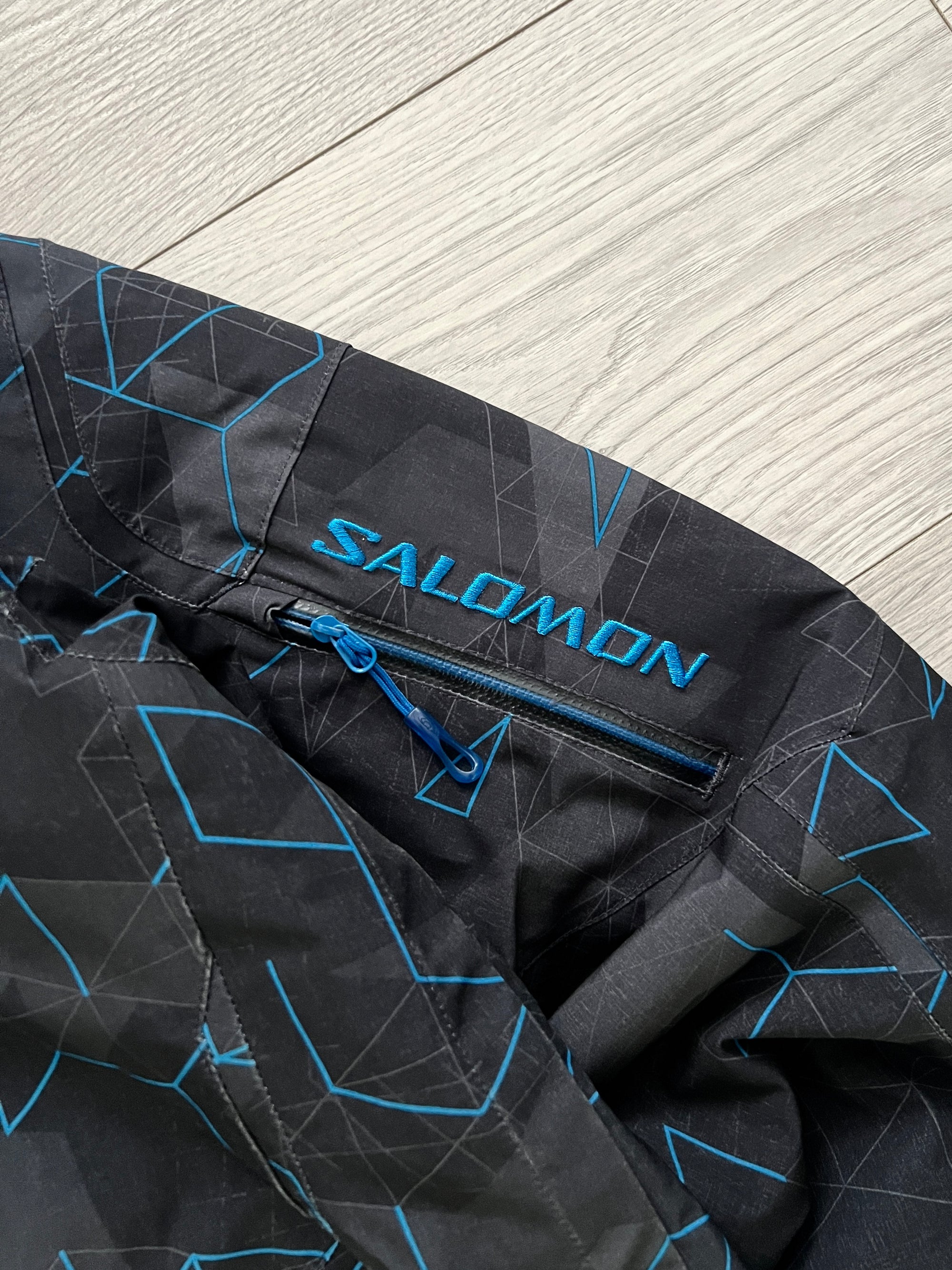 Salomon 2005 Clima-Pro Storm Waterproof Insulated Tech 3D Print Jacket - Size L