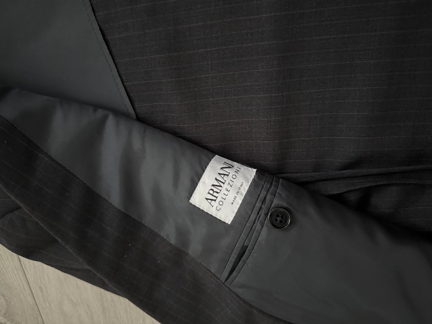 Giorgio Armani 1990s Striped Pleated Wool Suit - Size L Jacket / 36" Waist