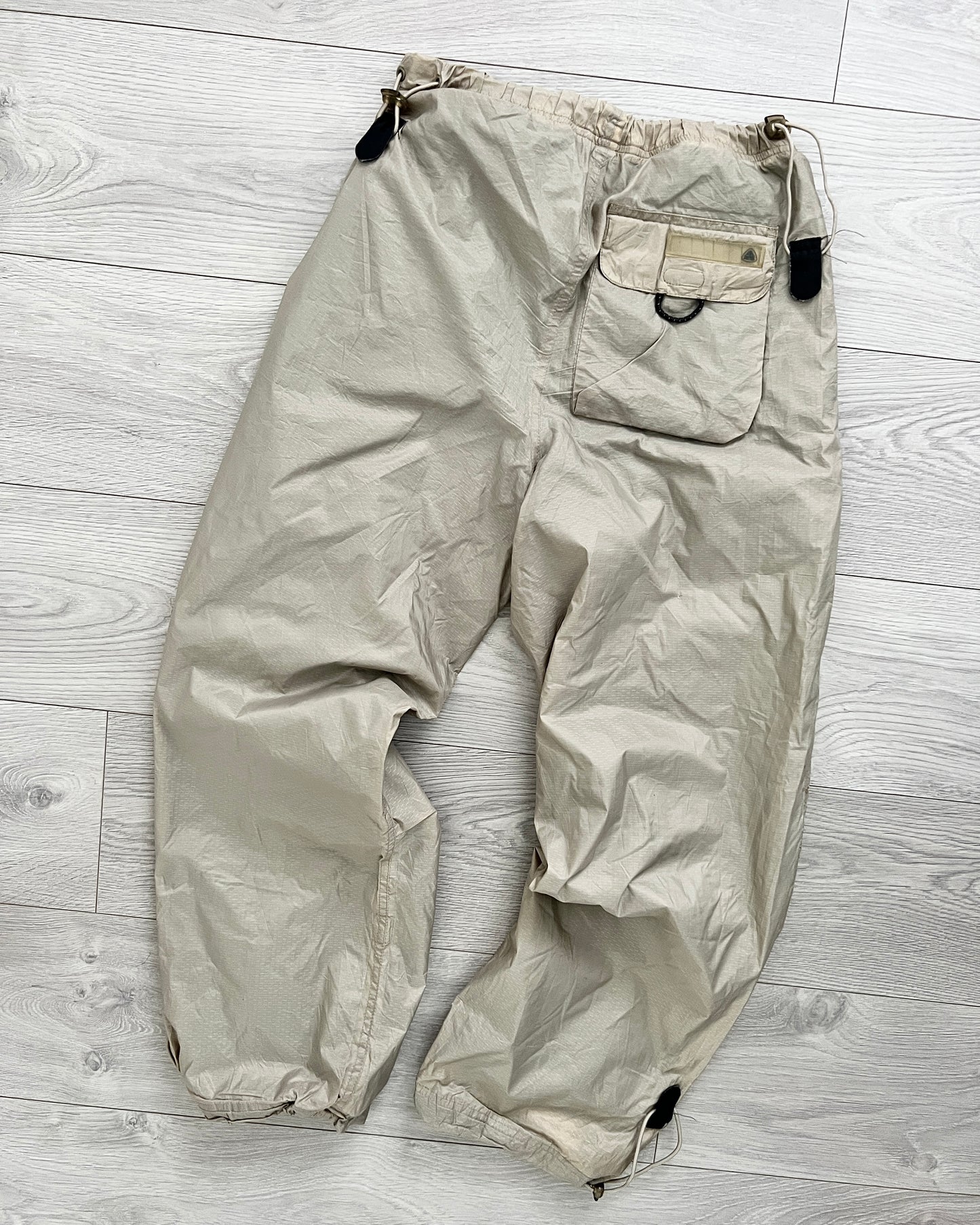 Nike ACG 00s Storm Clad Technical Nylon Pants - Size S