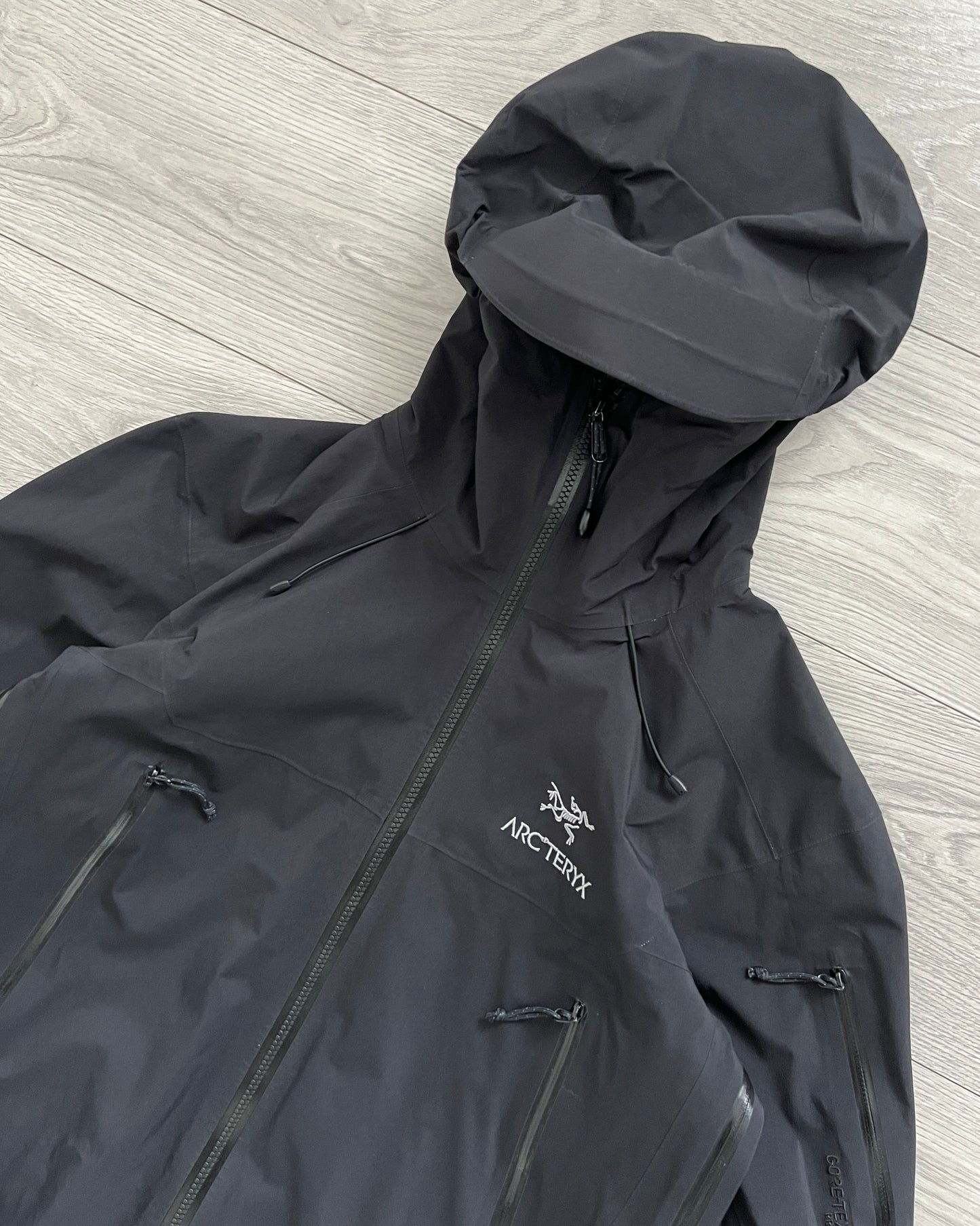 Arcteryx Beta SV Gore-Tex Pro Jacket - Size M