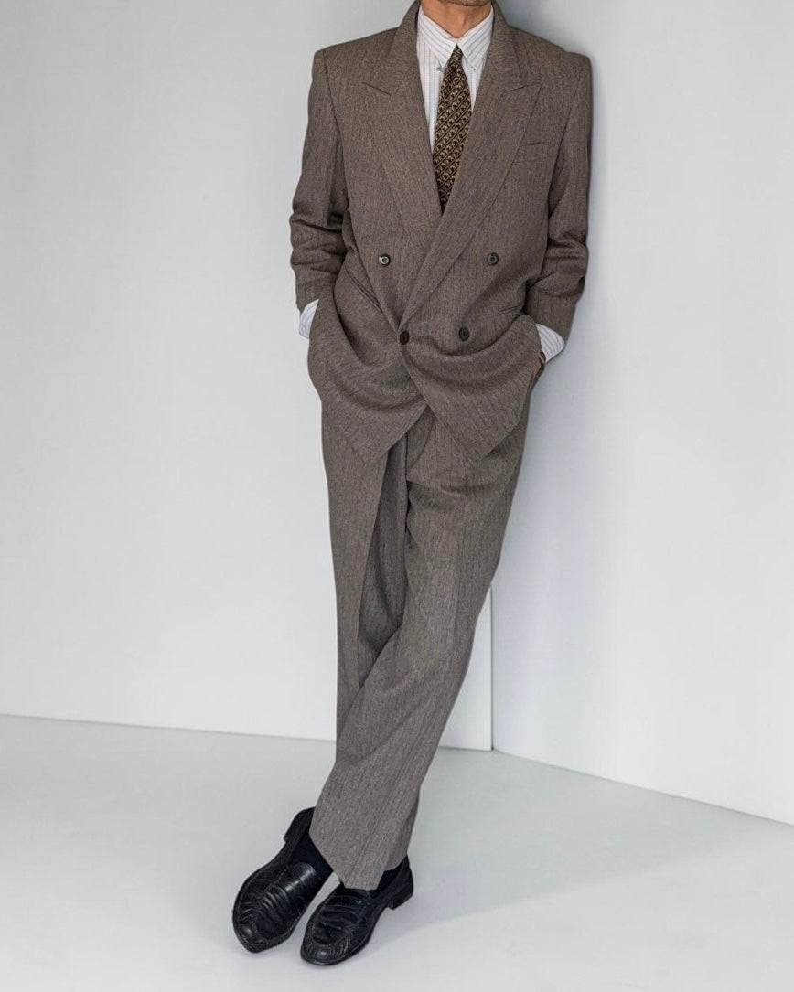 Valentino 1980s Peaked Lapel Double Breasted Pleated Wool Suit - Size XL Jacket / 40" Waist