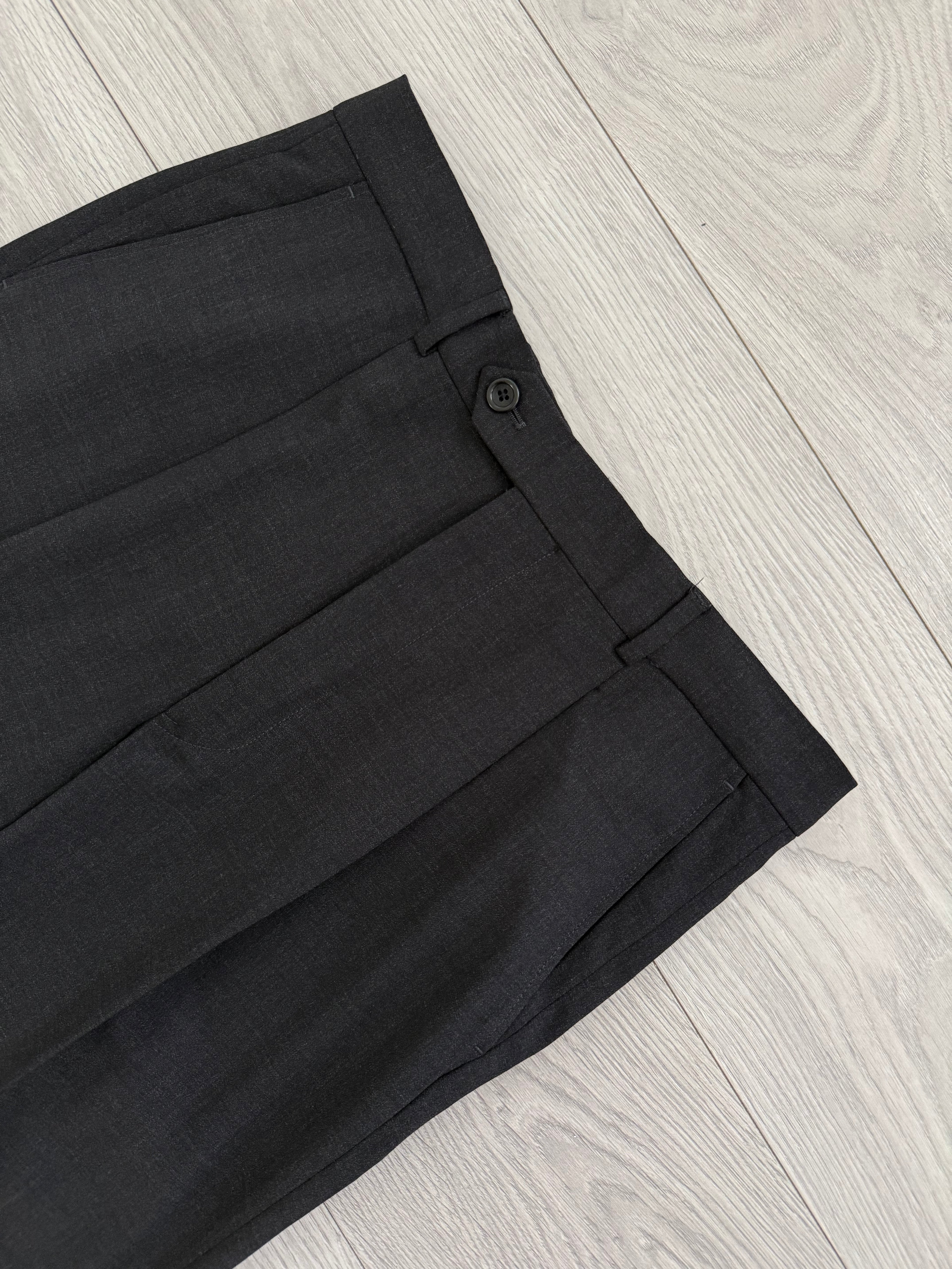 Armani 2000s Pleated Wool Grey Pants - Size 30" Waist