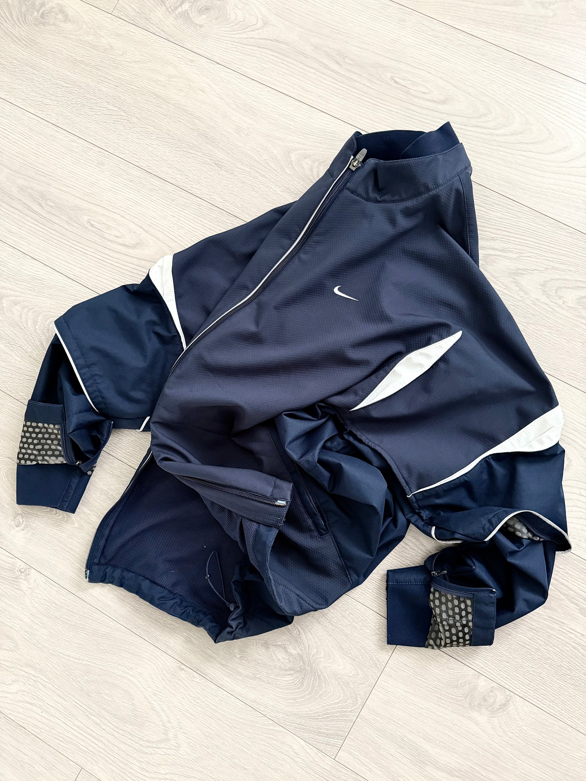 Nike Sphere React 3D Articulated Sleeve Technical Jacket - Size M