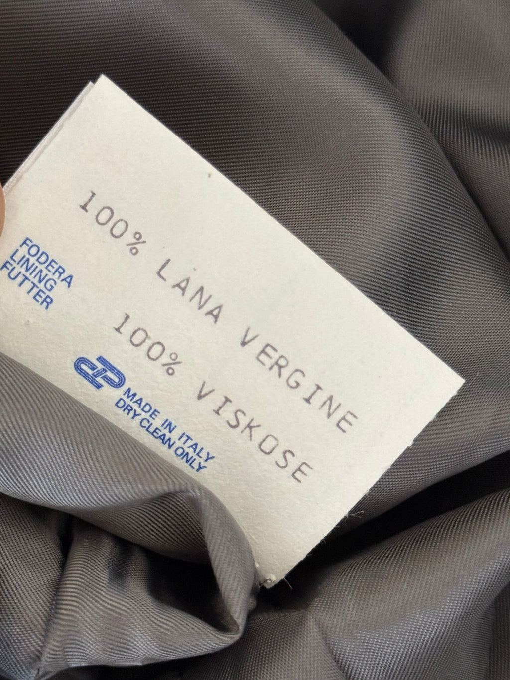 Vintage 1980s Double Breasted Peaked Lapel Pleated Merino Wool Grey Suit & Armani Tie - Size S Jacket / 30" Waist