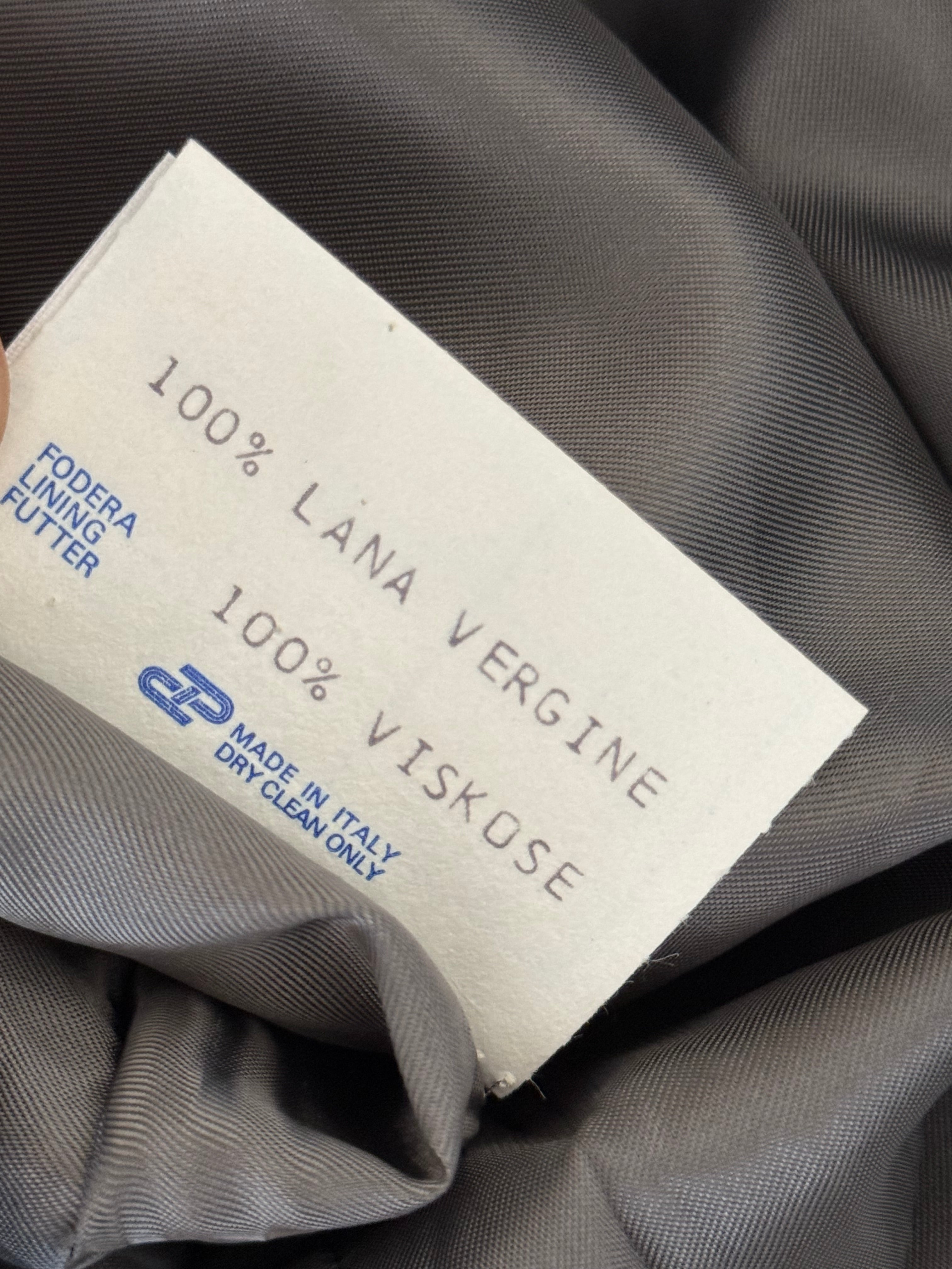 Vintage 1980s Double Breasted Peaked Lapel Pleated Merino Wool Grey Suit & Armani Tie - Size S Jacket / 30" Waist