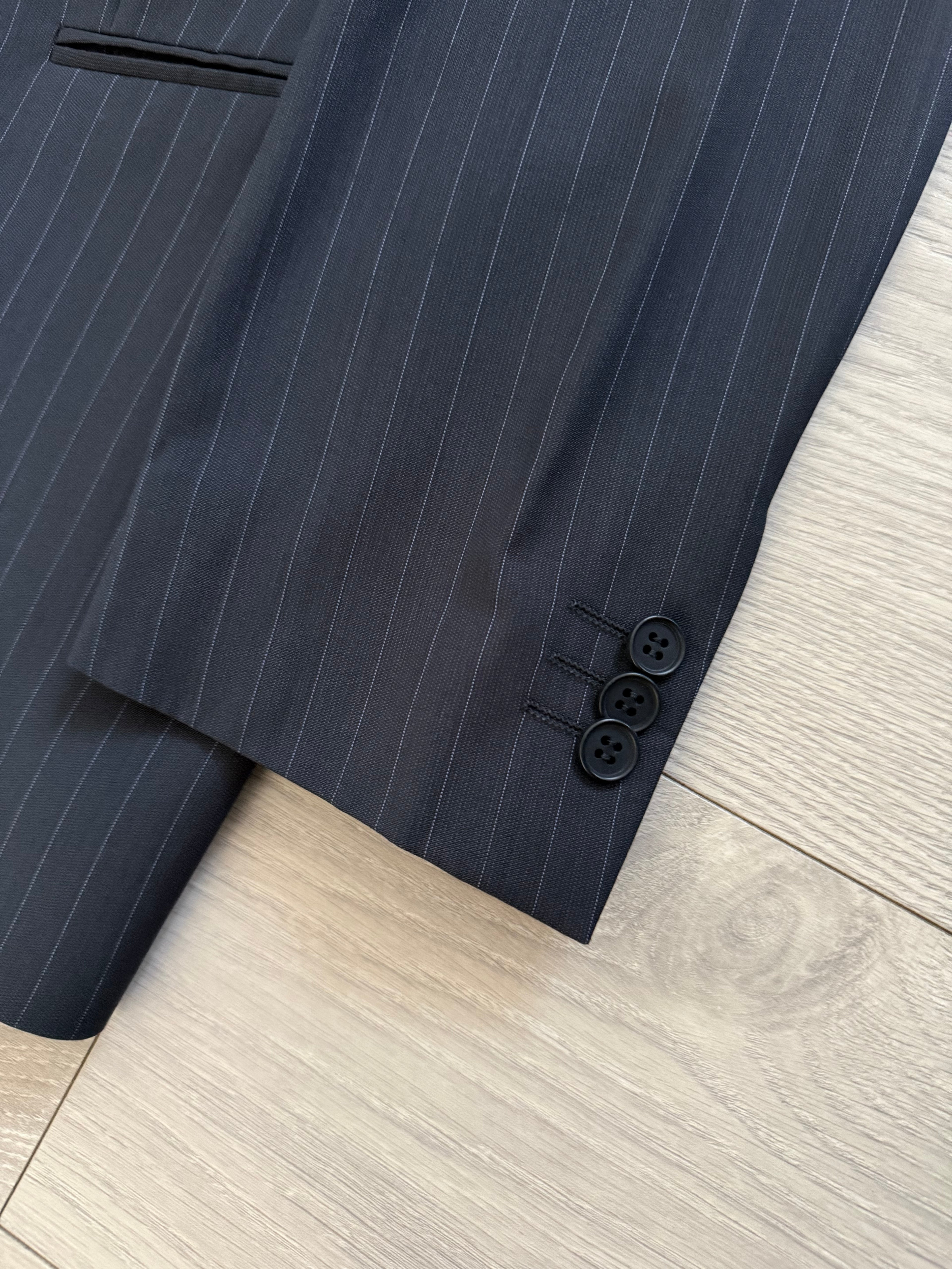 Emporio Armani 1990s 2B Striped Navy Suit - Size XXL Jacket / 38" Waist