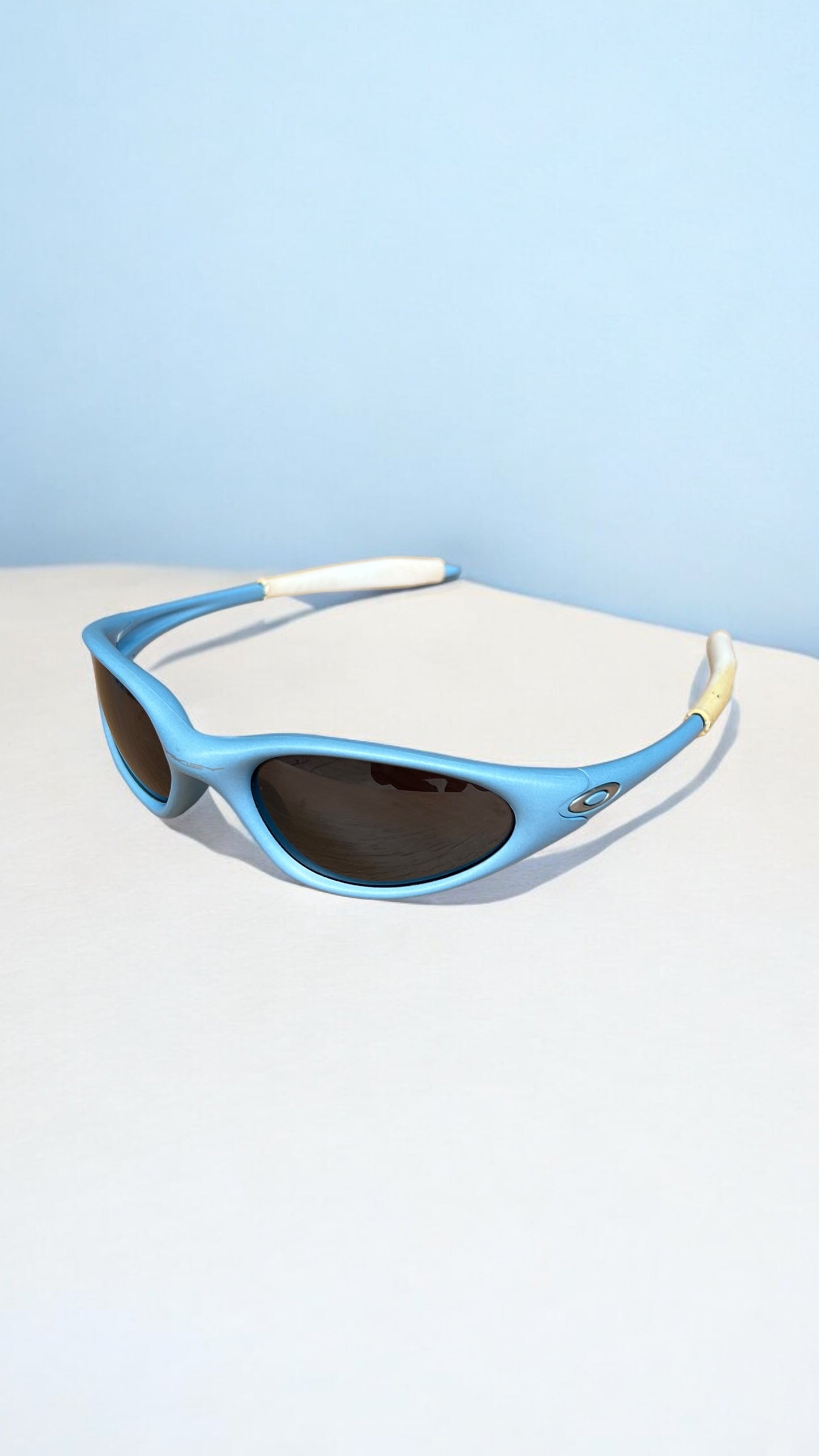 Oakley Minute Gen 1 Baby Blue Sunglasses