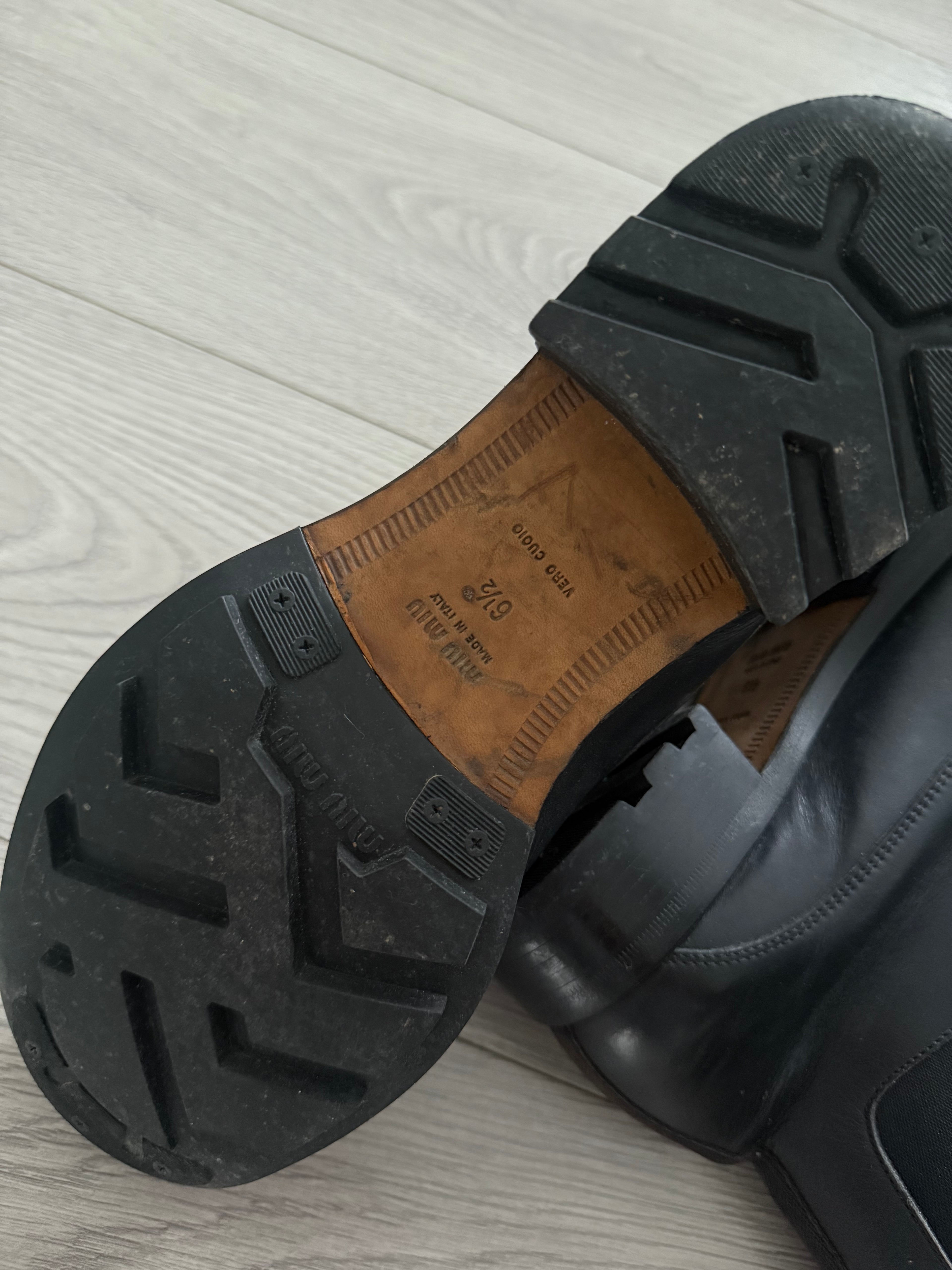 Miu Miu FW2002 Leather Lace Up Boots - Size 6.5 Womens