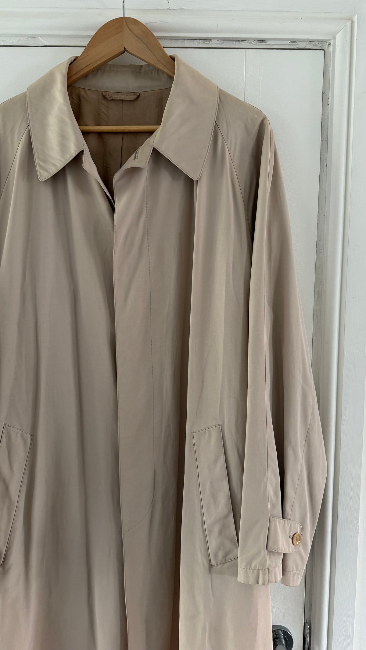 Giorgio Armani 1980s Taupe Beige Acetate Blend Mac Coat - Size L