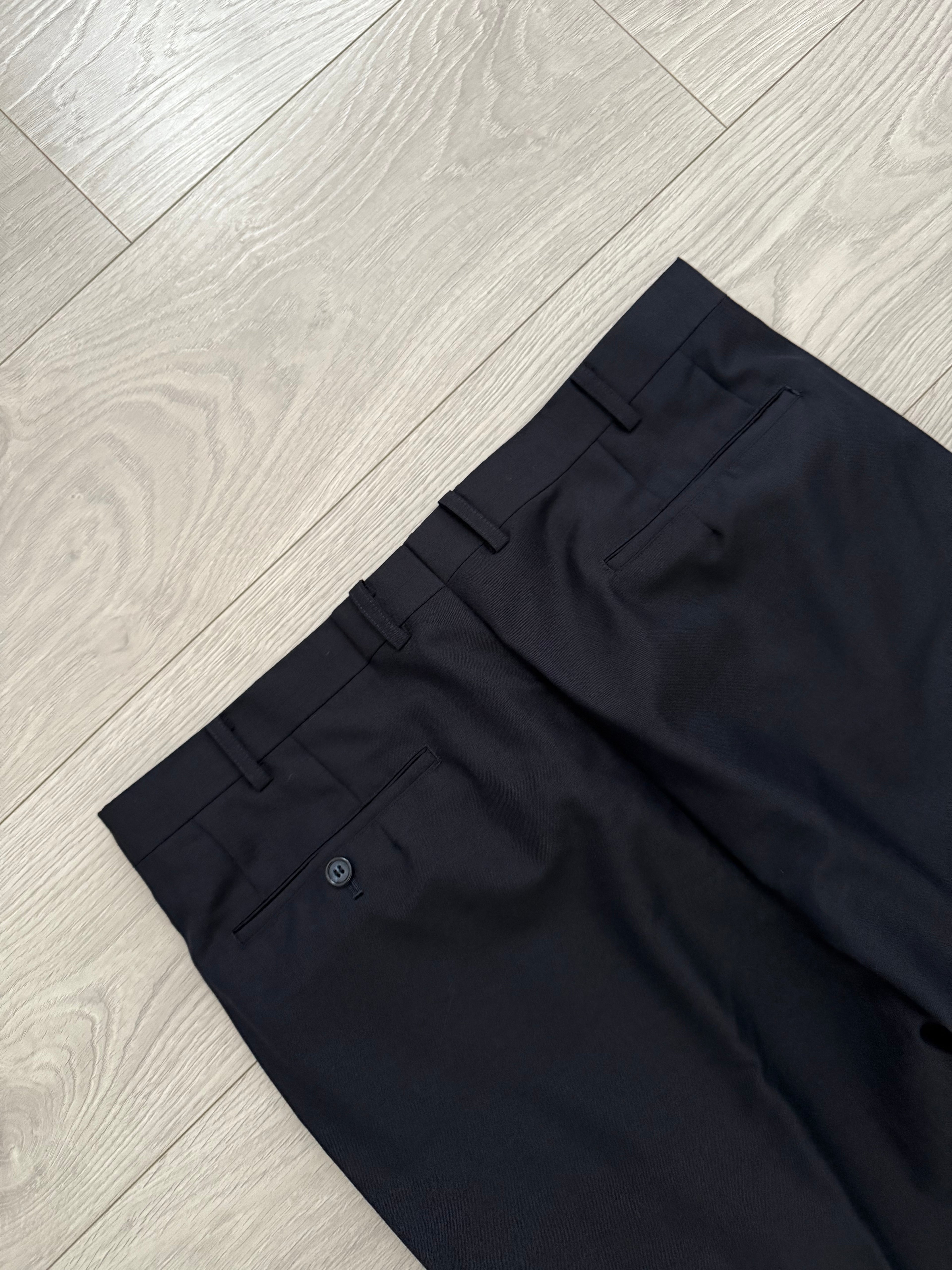 Doremuil Fabric Double Breasted Pleated Wool Suit - Size XL Jacket / 36" Waist