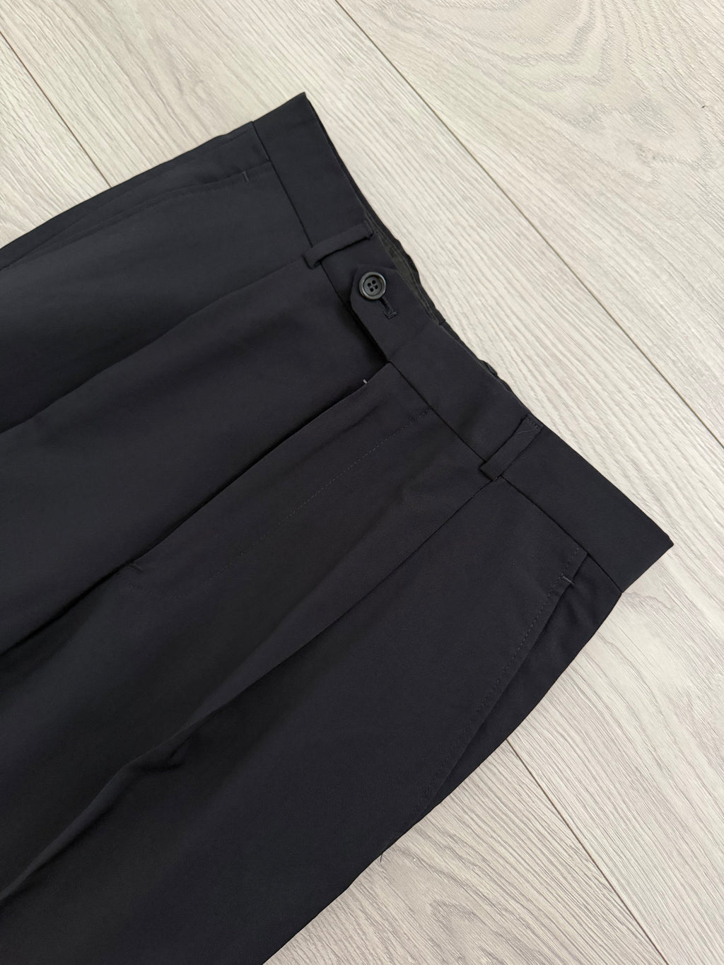Armani 1990s 3B Pleated Wool Suit Navy - Size S Jacket / 28" Waist
