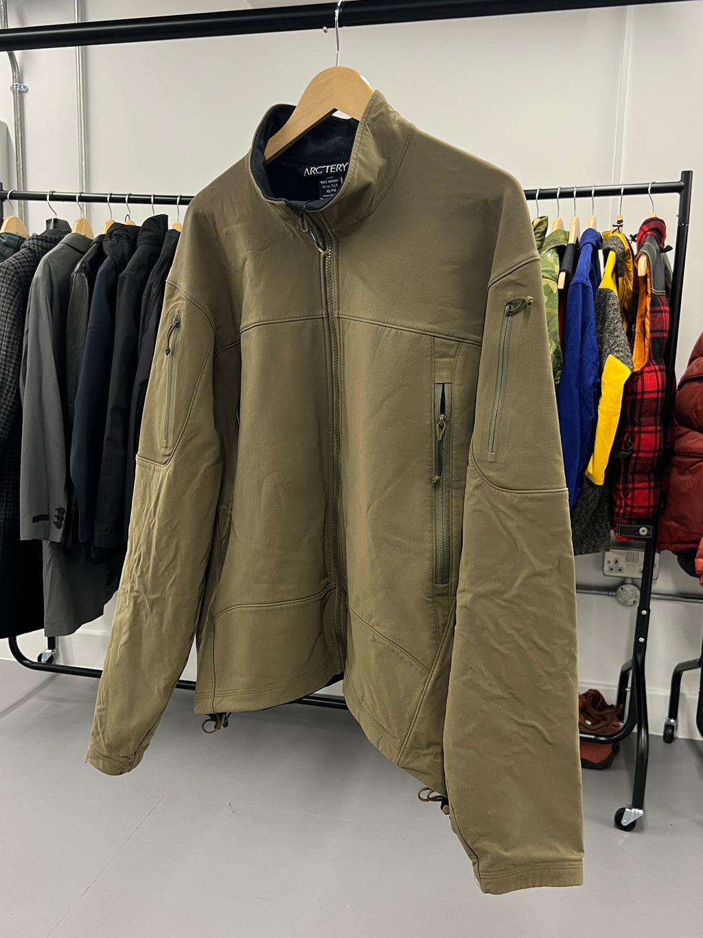 Arcteryx LEAF Gen 1 Bravo Softshell Fleece Lined Utility Jacket Crocodile Green - Size XL